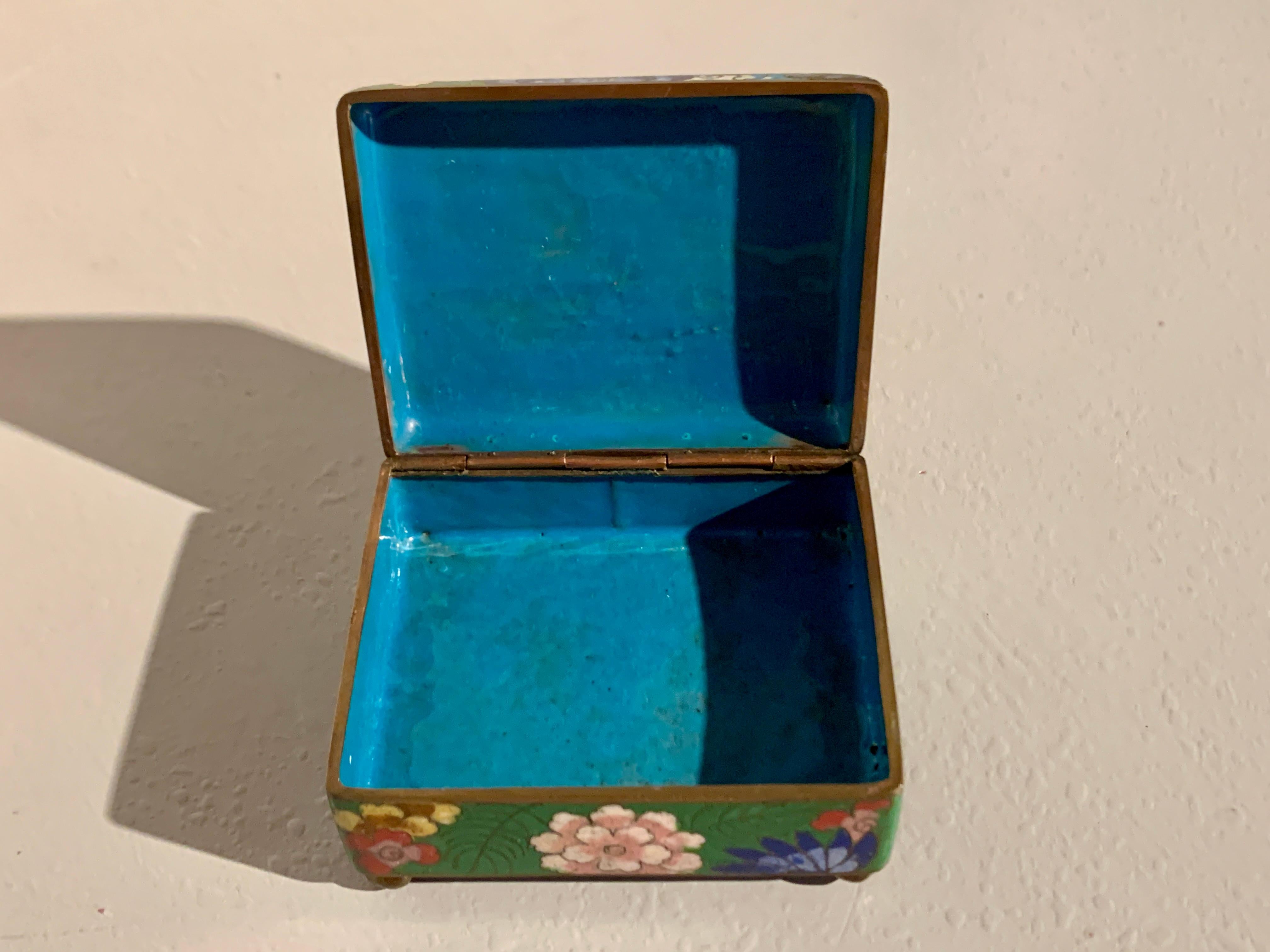 Small Chinese Floral Cloisonne Trinket Box, Republic Period, circa 1930s, China In Good Condition In Austin, TX