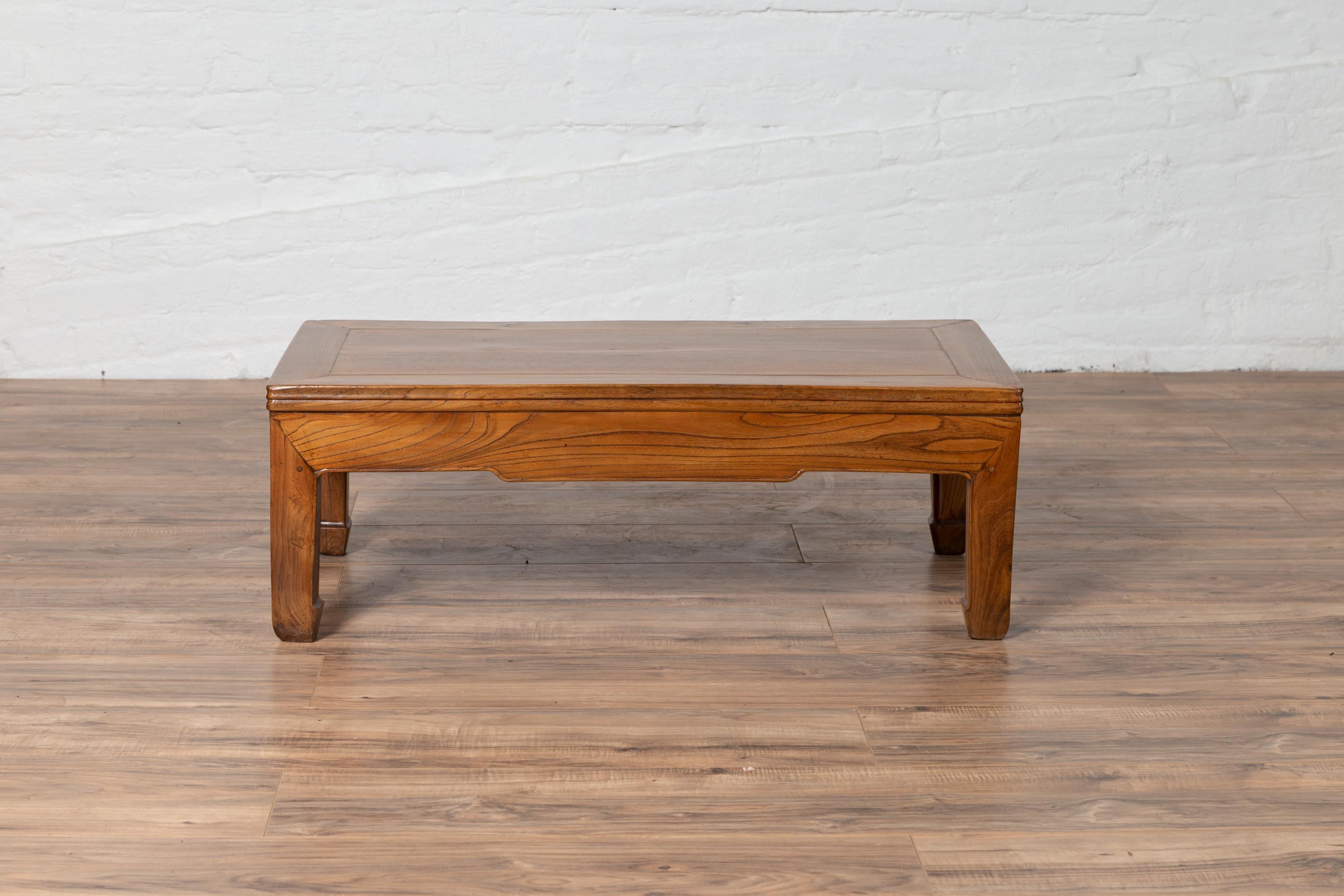 Small Chinese Vintage Natural Wood Coffee Table with Straight Horse