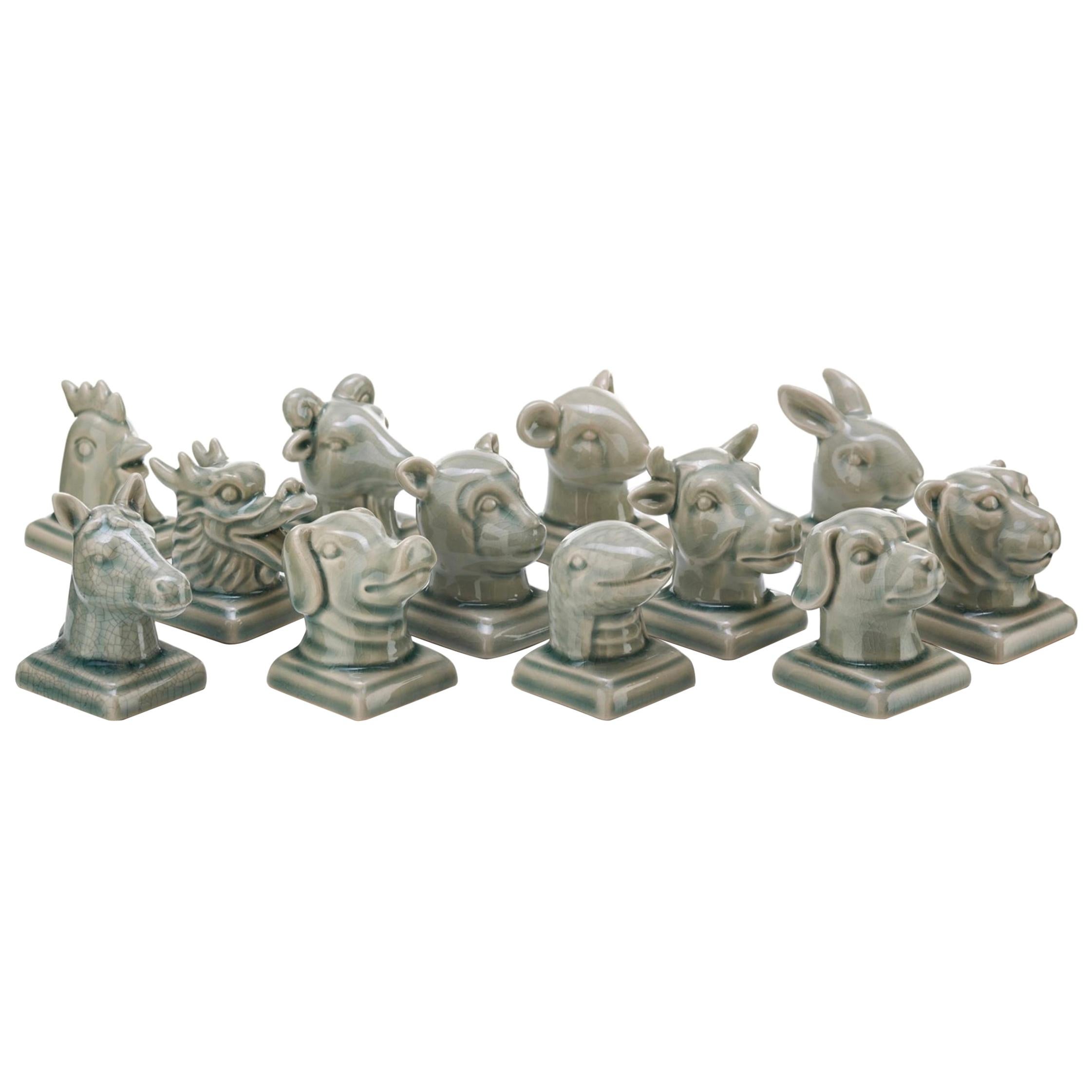 Petits bustes à tête du zodiaque chinois en vente