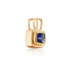 Small Chocolate 18ct yellow Gold Tanzanite Pendant