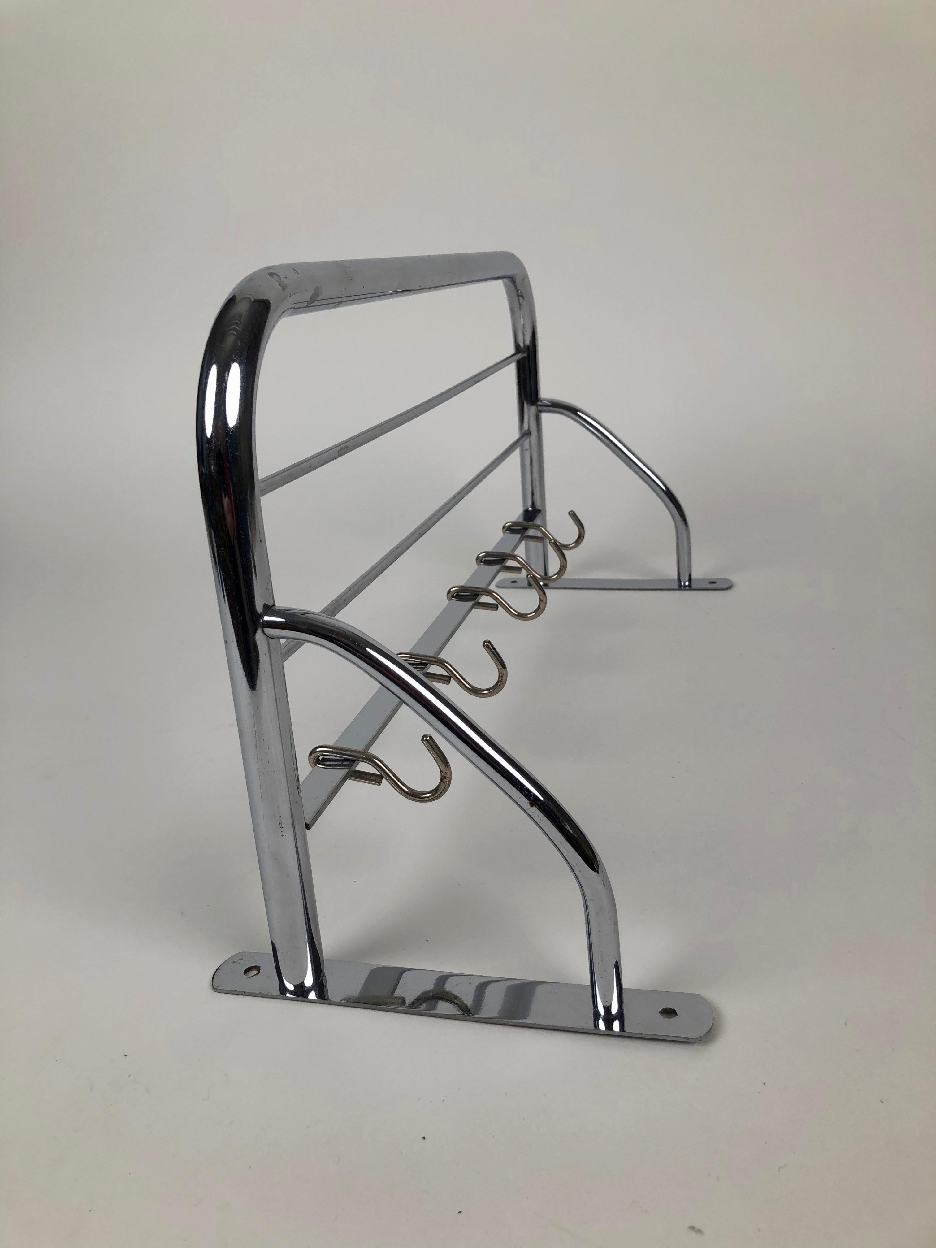 Small, Chrome-Plated, Coat Rack, from the Czechoslovakia, 1960s In Good Condition For Sale In Vienna, Austria