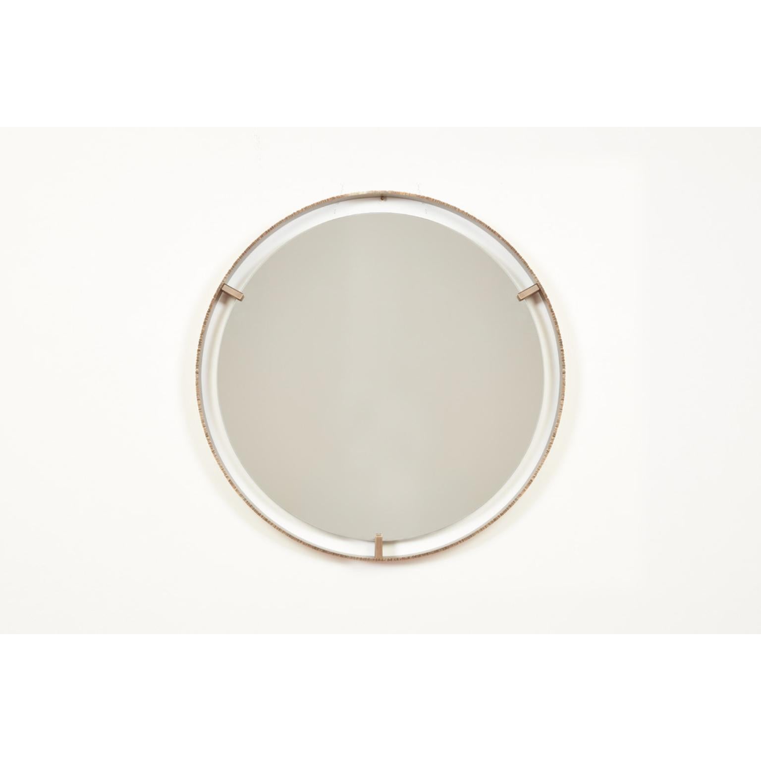 Small Circular Gauged Edge Mirror by William Emmerson
Dimensions: Ø 78,7 x D 5,1 cm.
Materials: Brass and mirror.

Also available in large (Ø 122 x D 5,1 cm). Please contact us.  
 
Introducing 