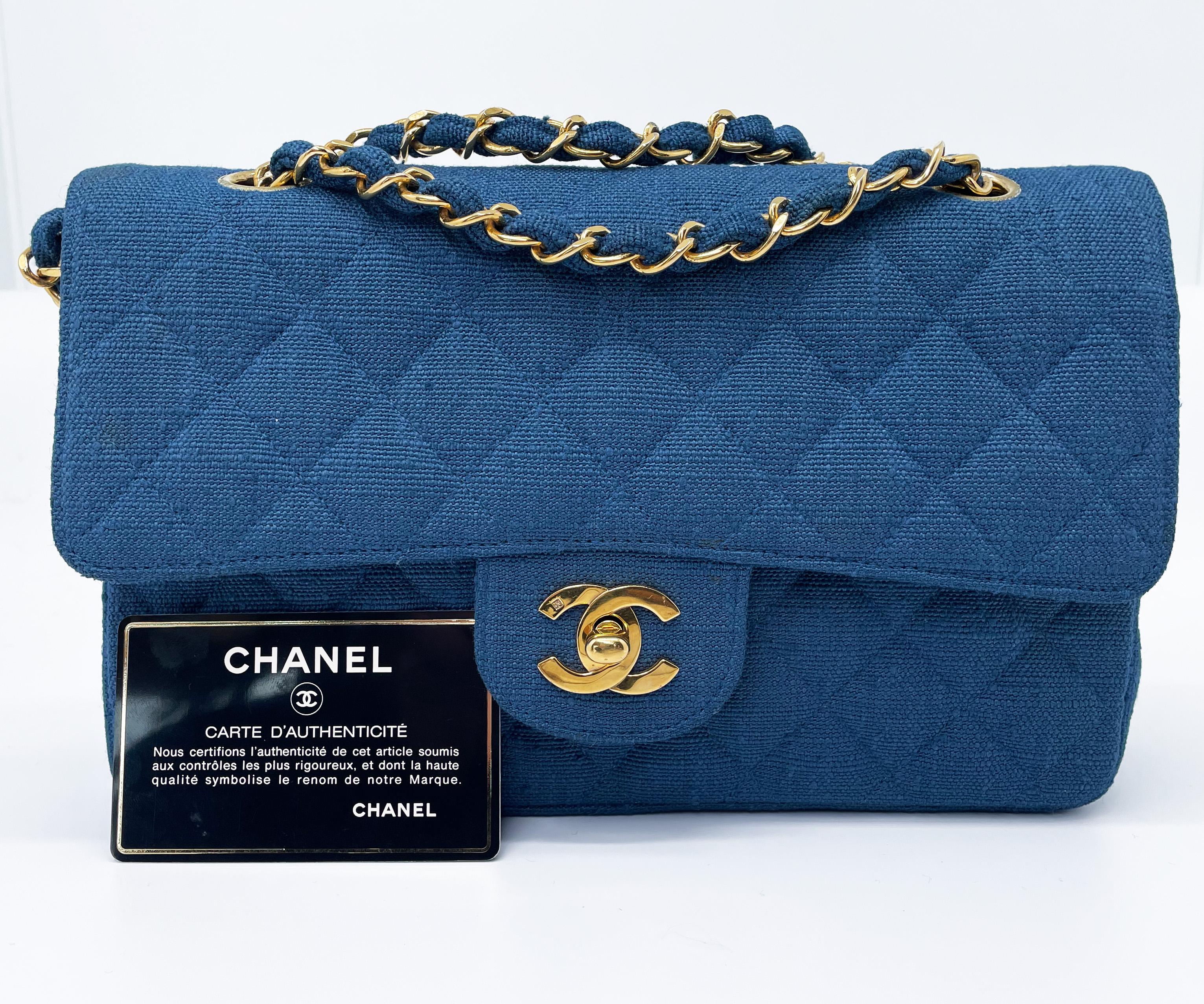 Small Classic Chanel Blue Denim Bag In Good Condition In CANNES, FR