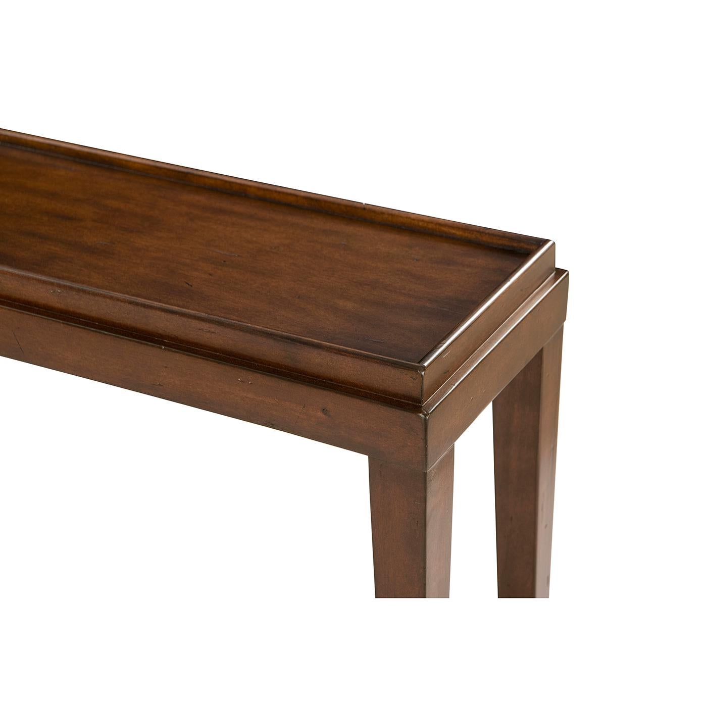 Kleiner Classic Konsolentisch - Landhausstil (Neoklassisch) im Angebot