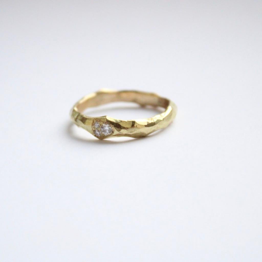 Artisan Small Cluster Diamond Hammered Band in 18 Karat Gold For Sale