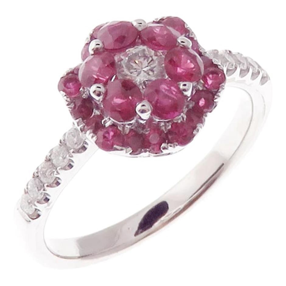 Modern Small Cluster Ruby Flower Earring Ring Set For Sale