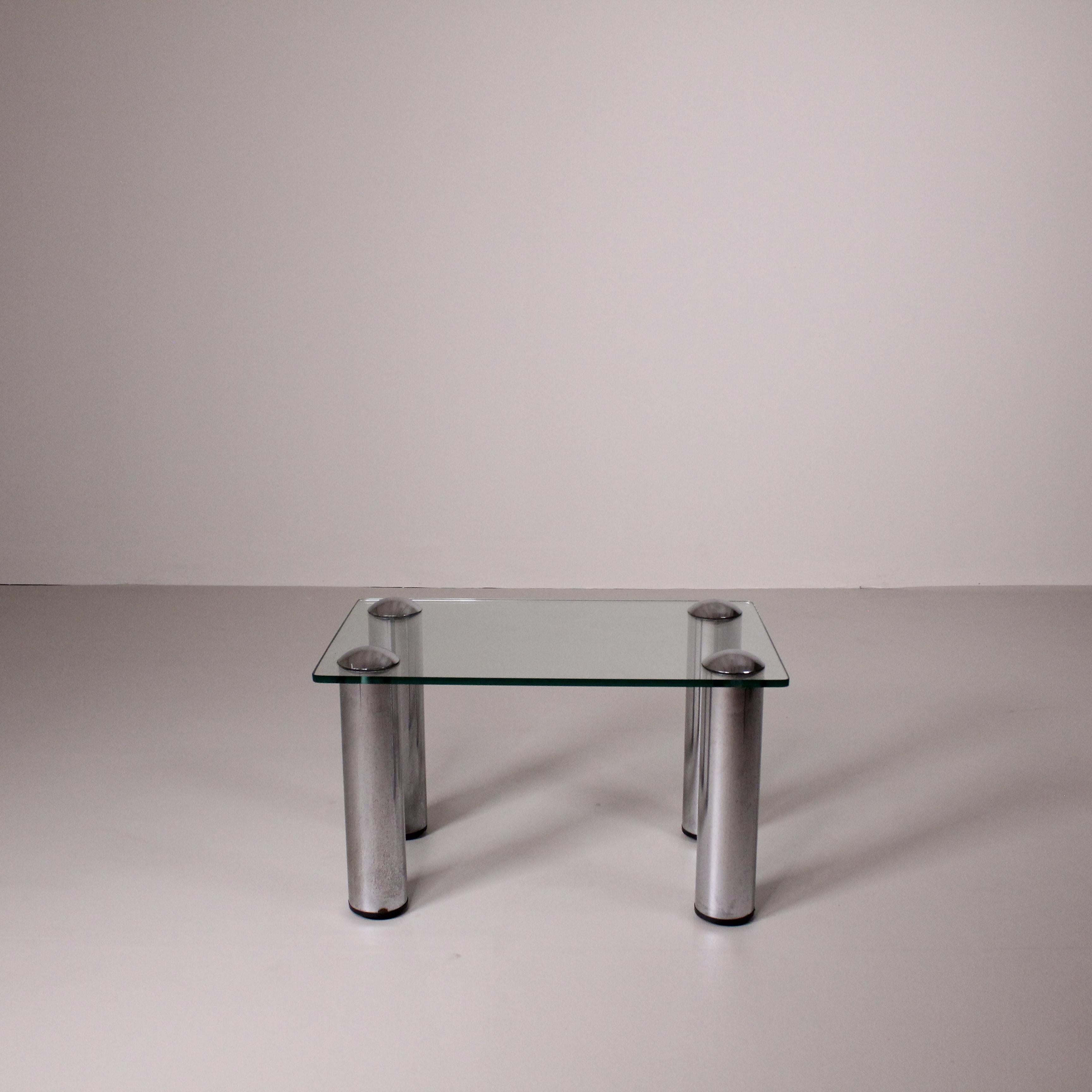 Space Age Small coffee/side table in glass and steel For Sale
