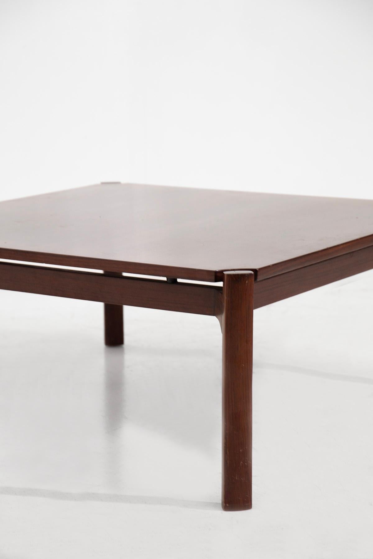 Italian Small Coffee Table by Osvaldo Borsani For Sale