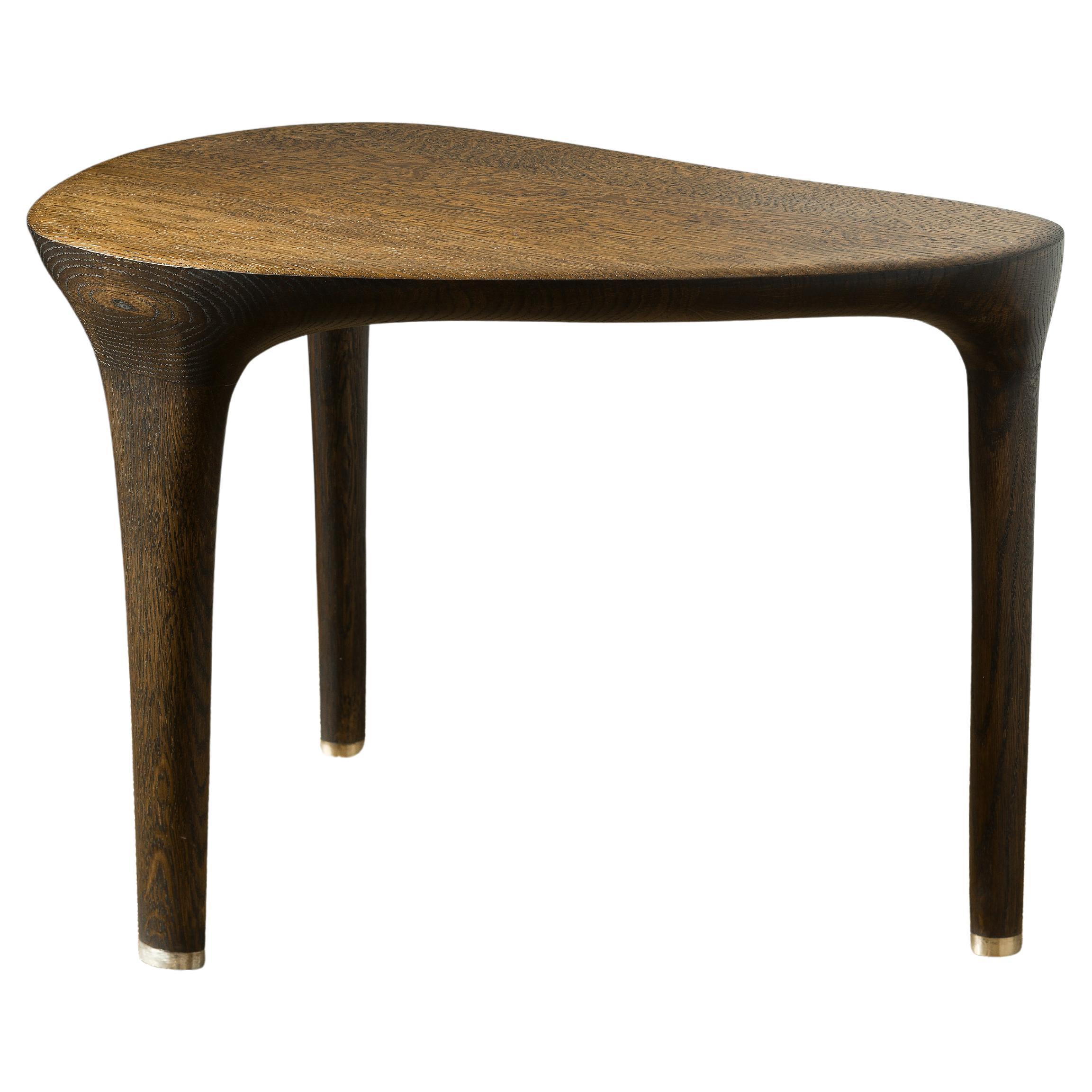 Petite table basse de Tomasz Omachel