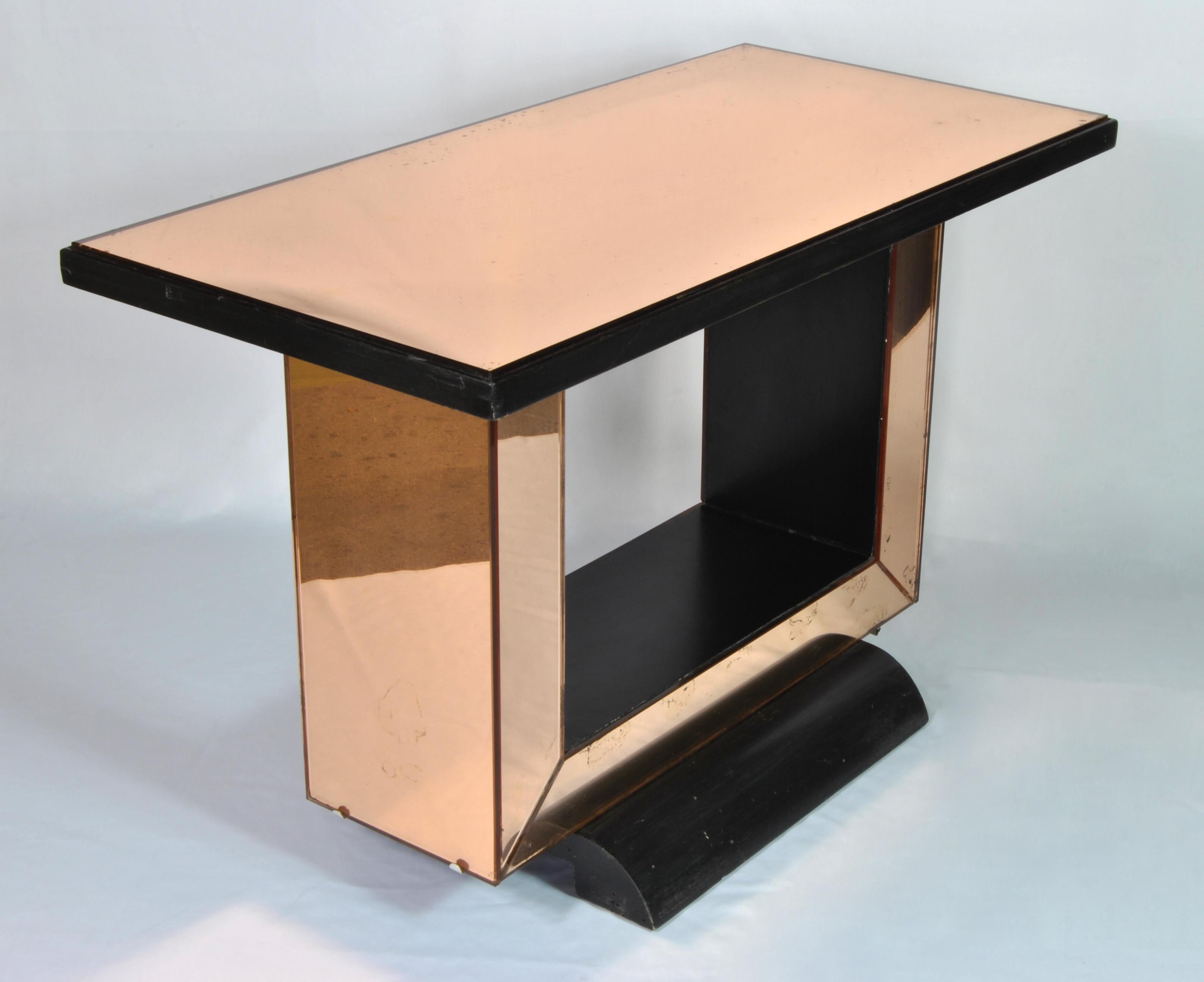 Petite table basse, design attribué à Osvaldo Borsani, Italie, 1940 Bon état - En vente à Napoli, IT