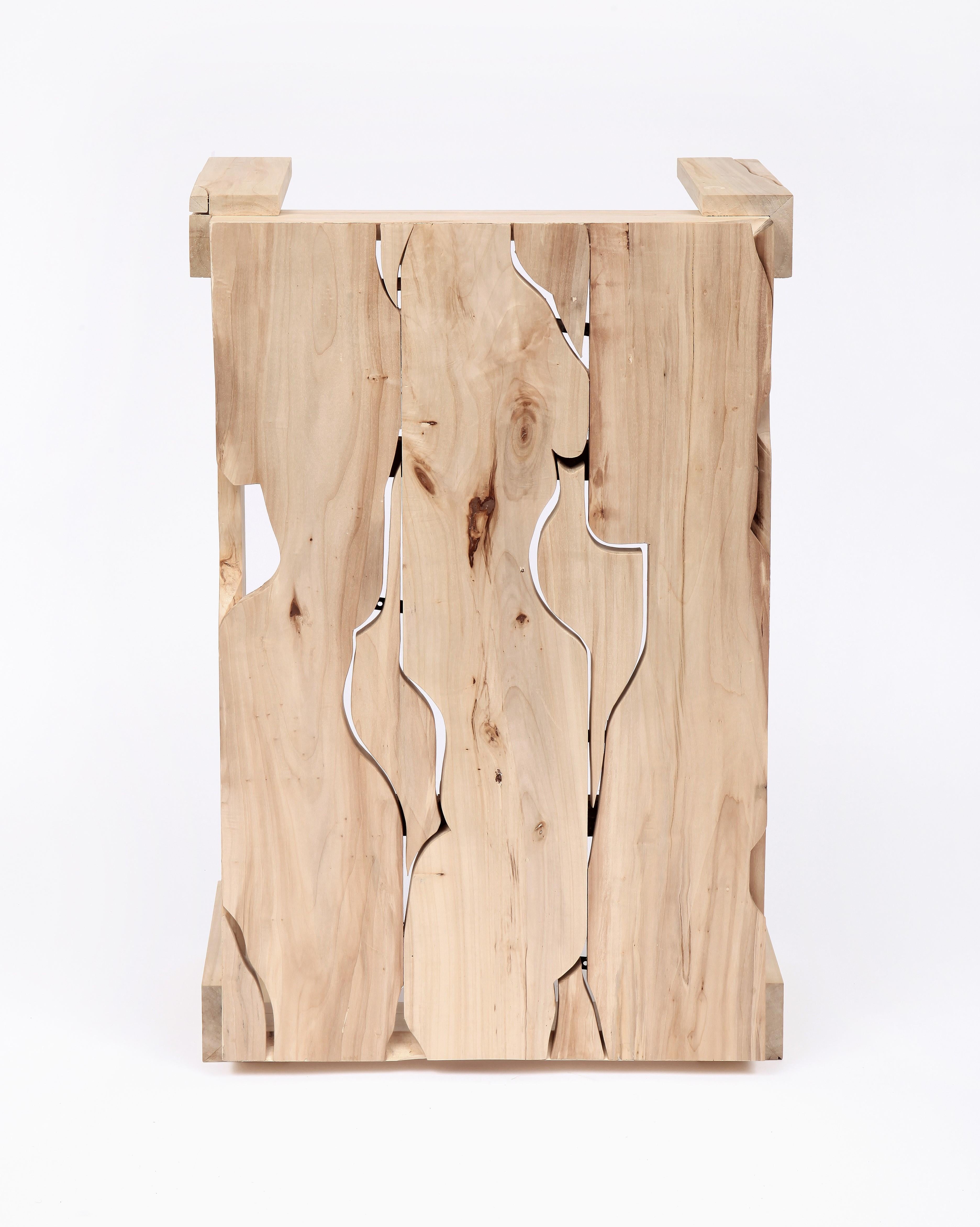 Travail du bois Table basse petite en bois Handcraft avec du bois de peuplier réutilisé par Vicent Orts en vente