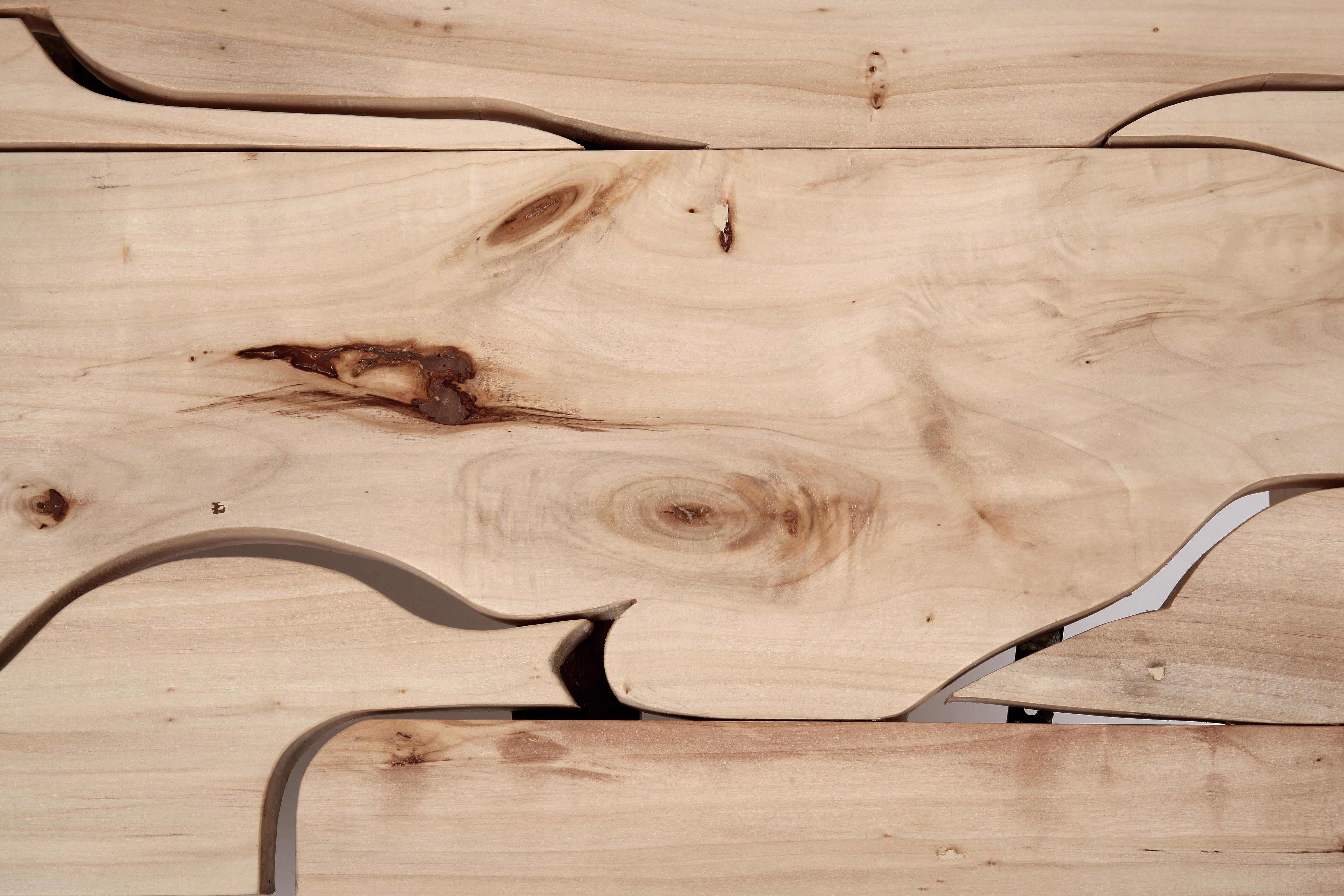 XXIe siècle et contemporain Table basse petite en bois Handcraft avec du bois de peuplier réutilisé par Vicent Orts en vente