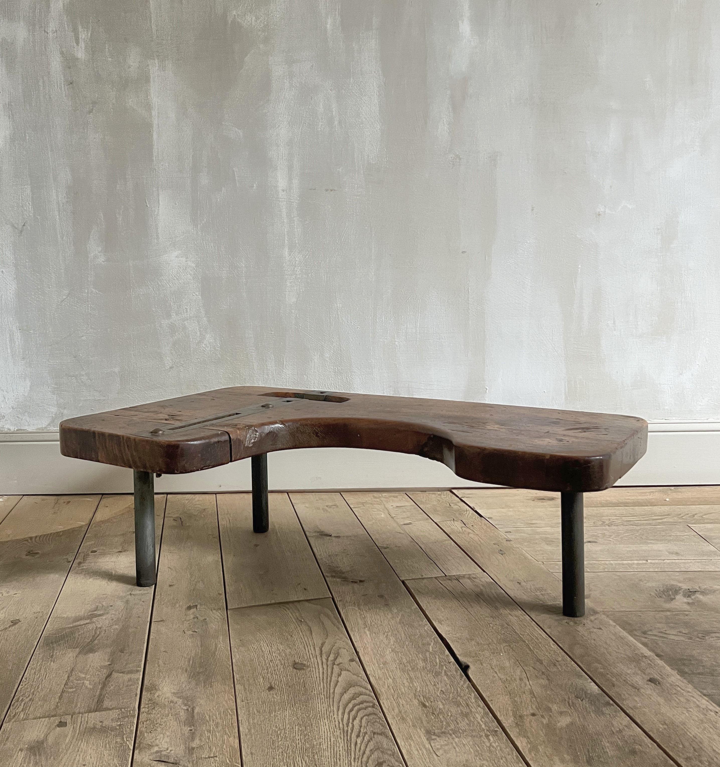 We made this table from a late 18th centuyr cobblers table. While the feet were recycled for a large coffeetable we reclaimed the top for use as a side- and or coffeetable. We also made a marbleplaster coffeetable which locks in to the smaller one