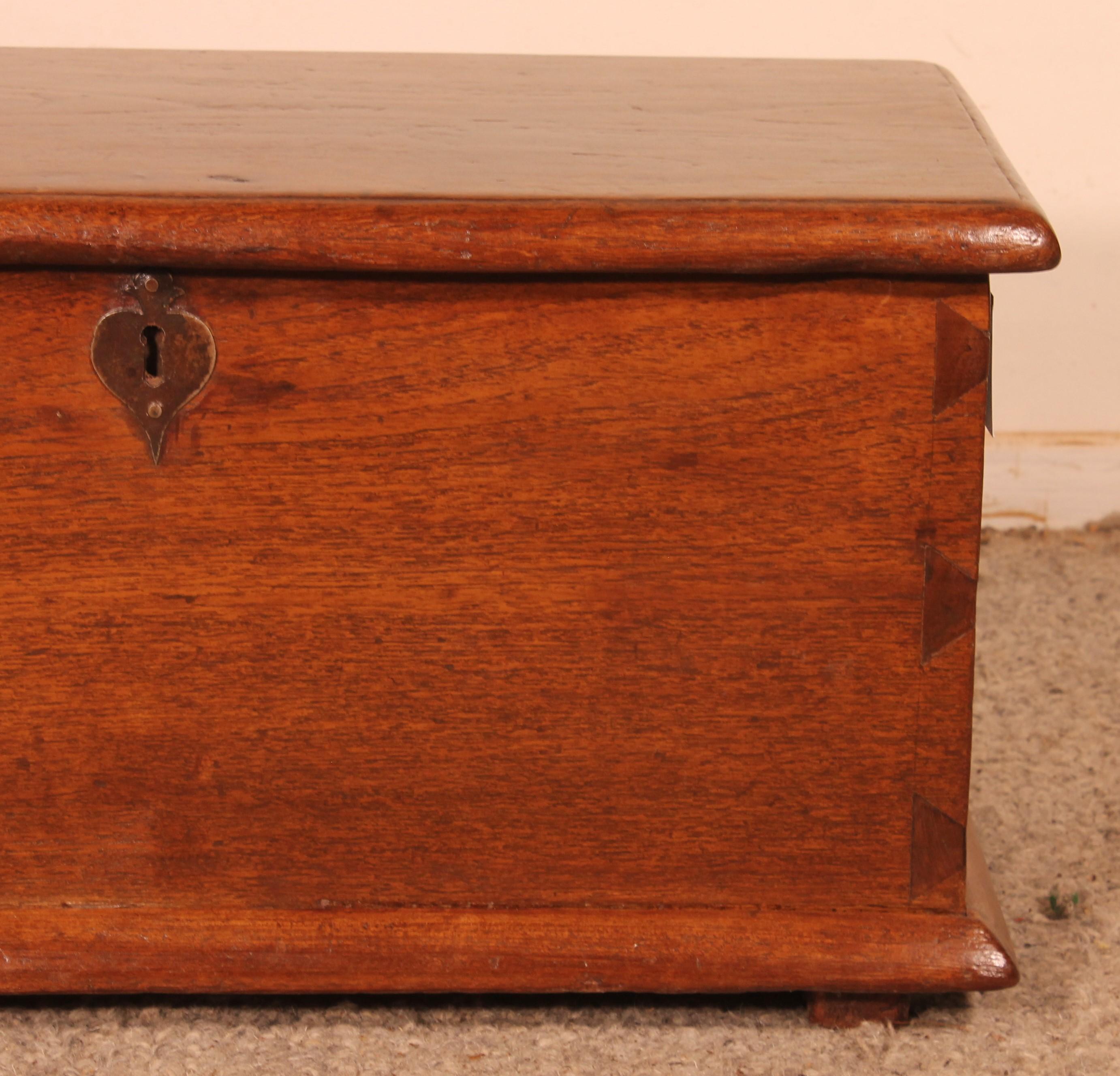 Aesthetic Movement Small Colonial Chest - 18th Century For Sale