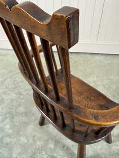 Small Comb Back Windsor Chair