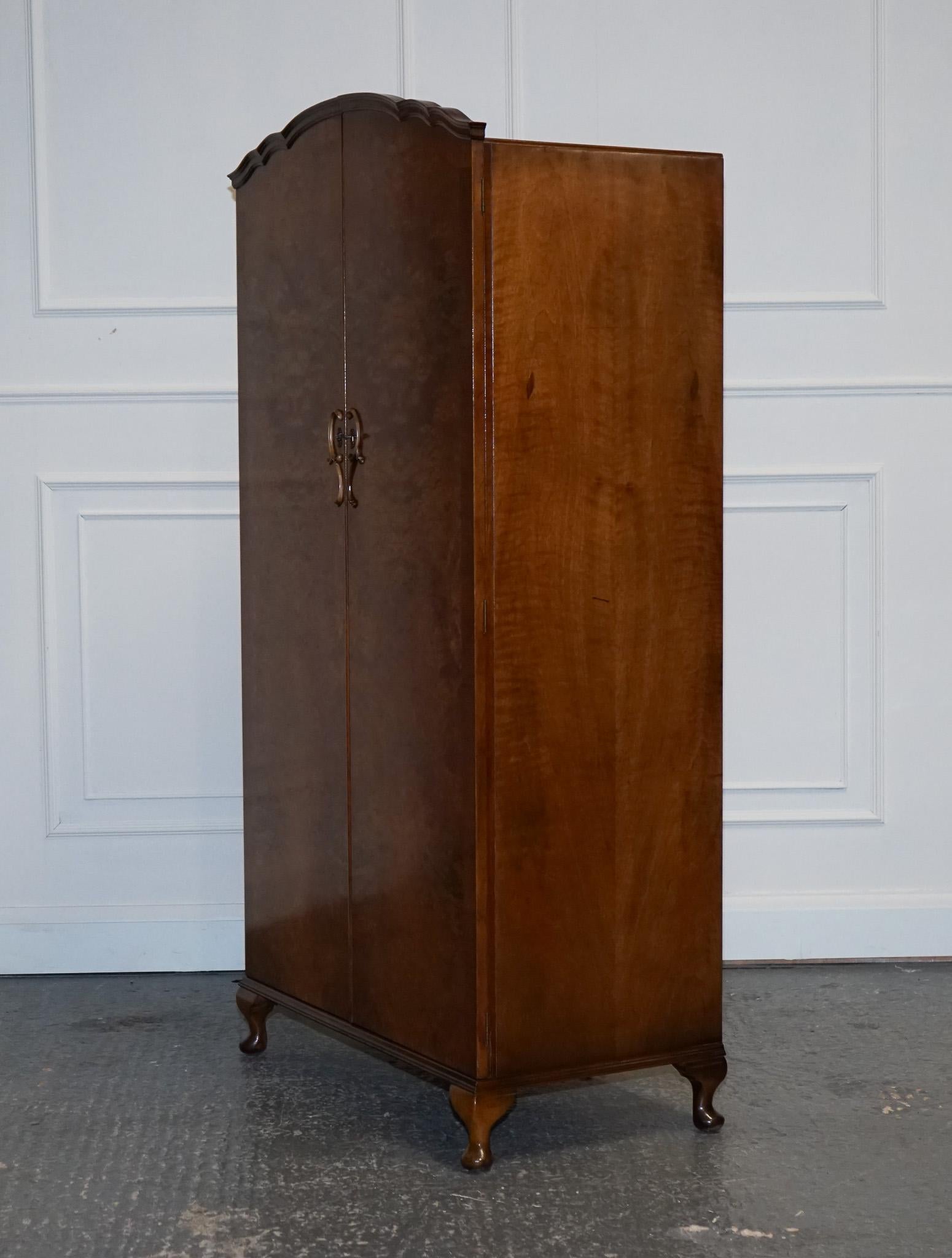 SMALL & COMPACT ART DECO 1940s BURR WALNUT WARDROBE 5