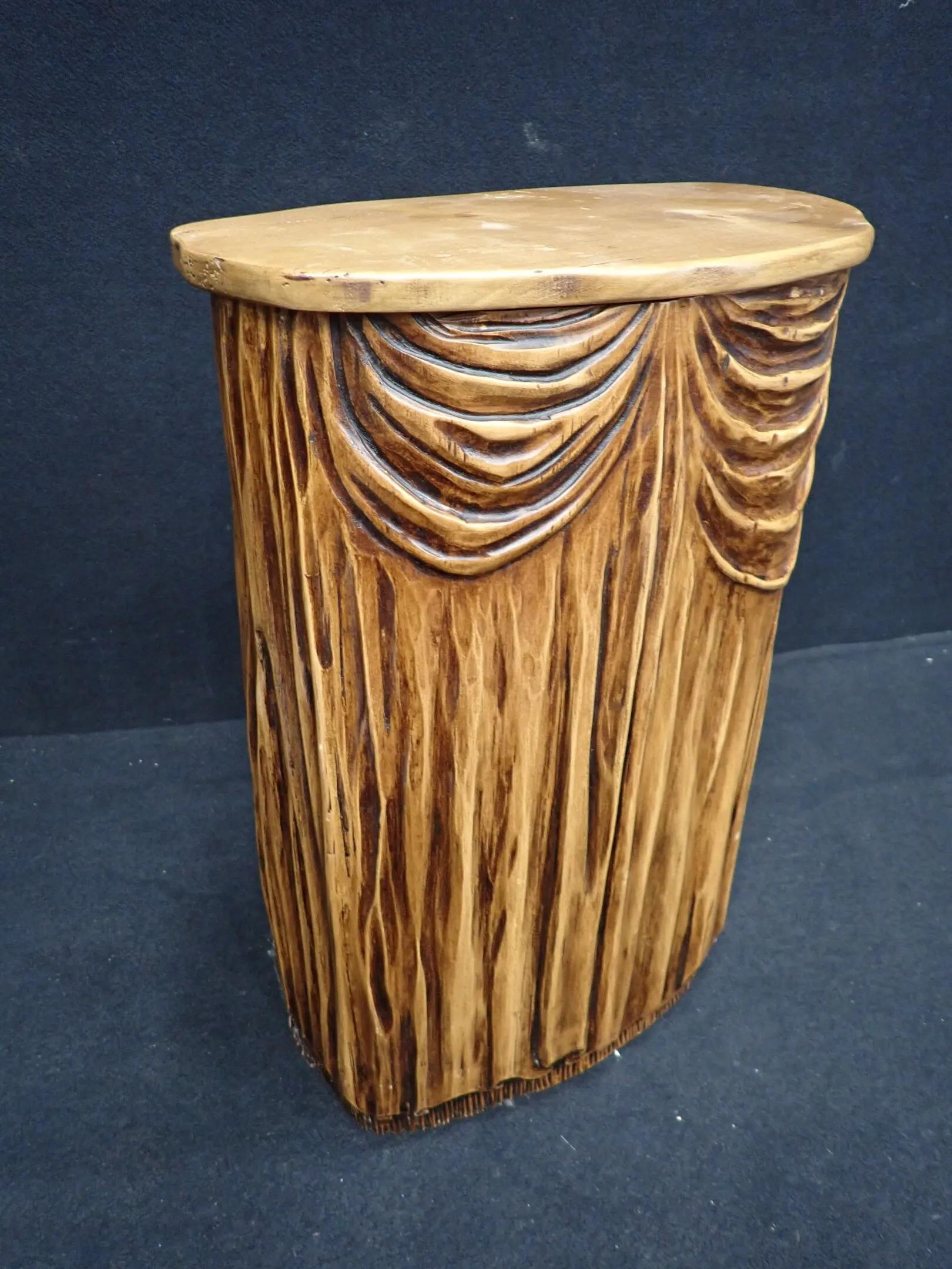Mid-20th Century small console, or side table in carved wood circa 1950/1960 For Sale