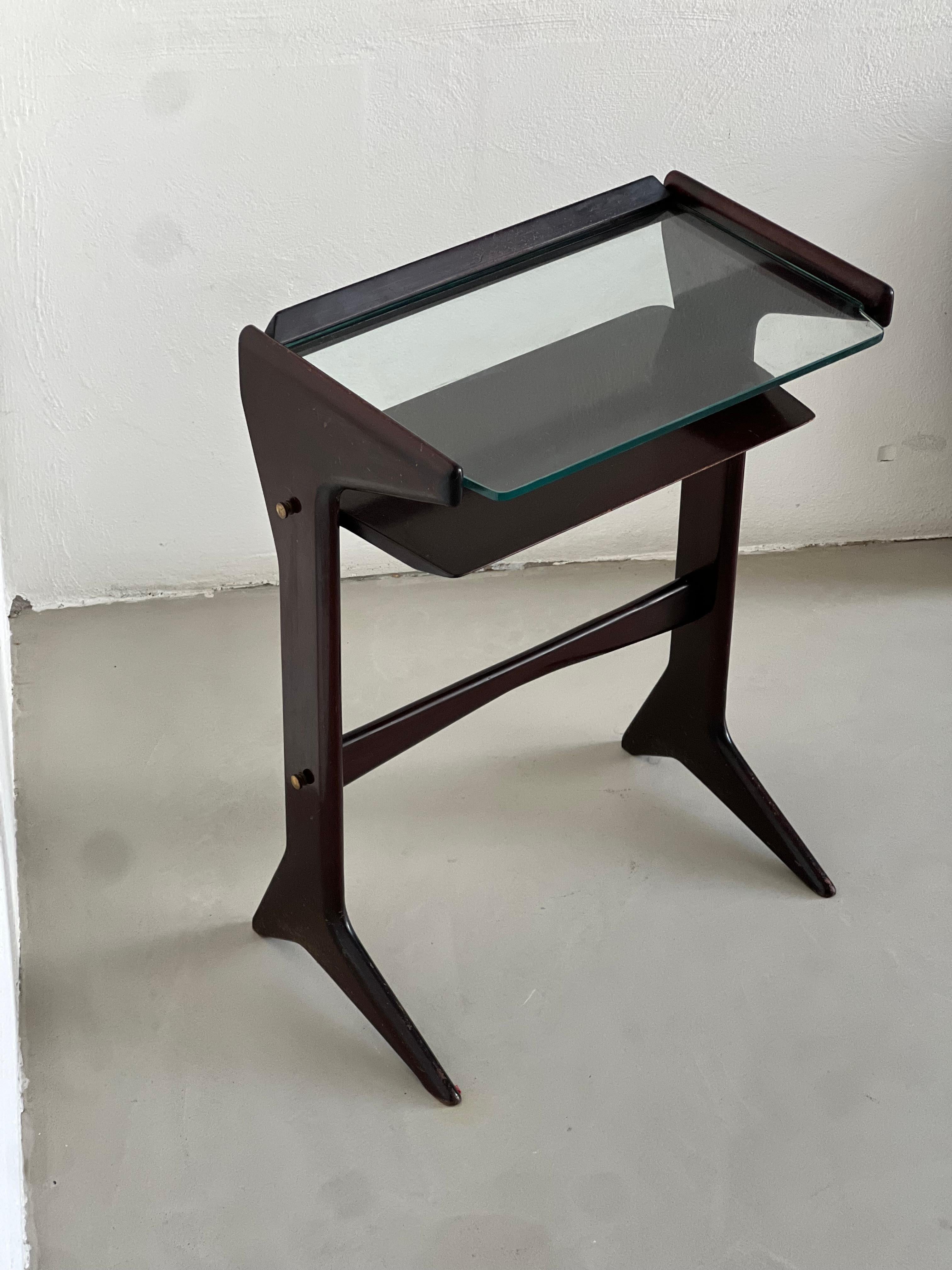 Mid-Century Modern Small console/side table 1950s wood and glass Ico Parisi For Sale