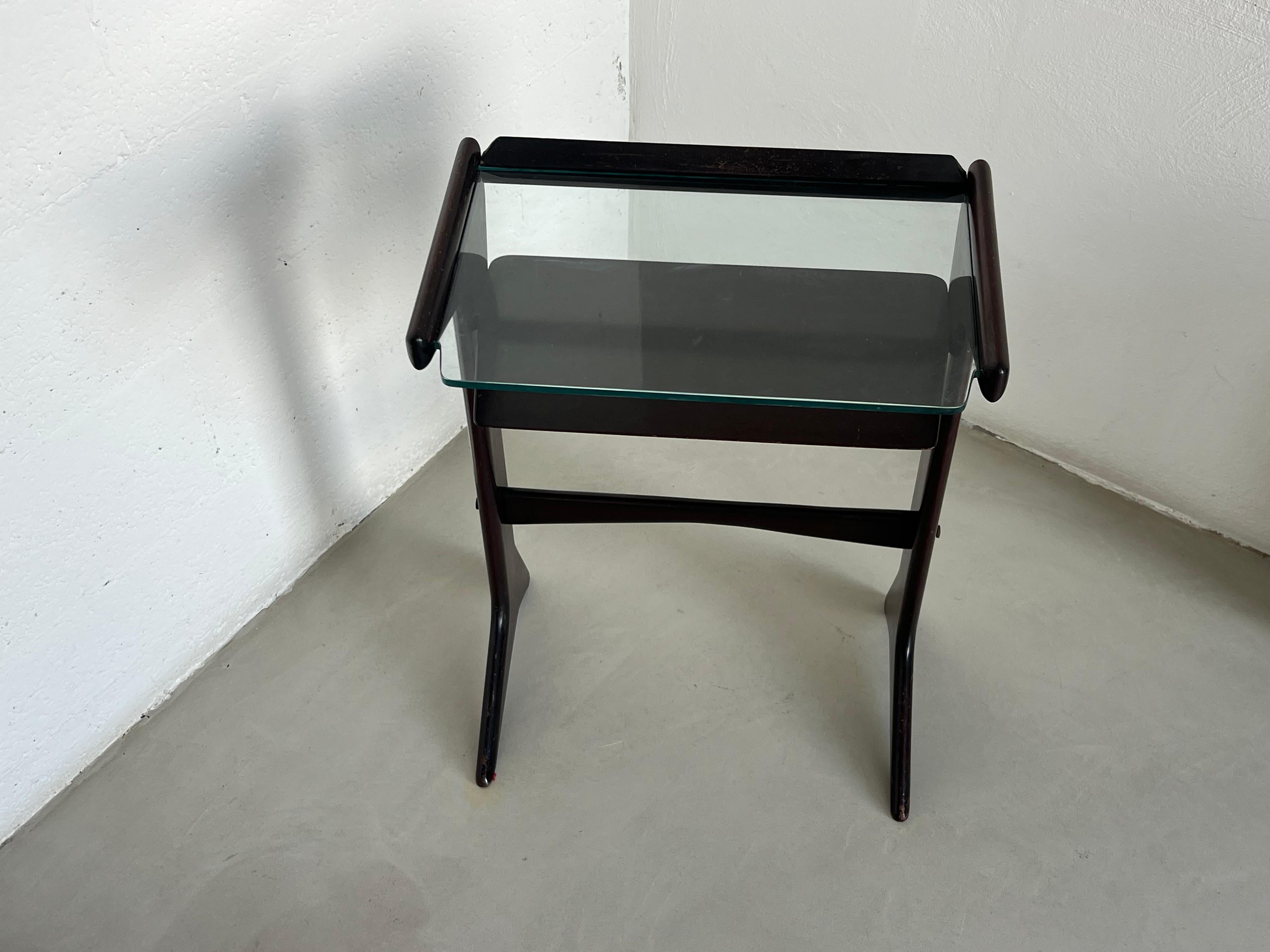 Brass Small console/side table 1950s wood and glass Ico Parisi For Sale
