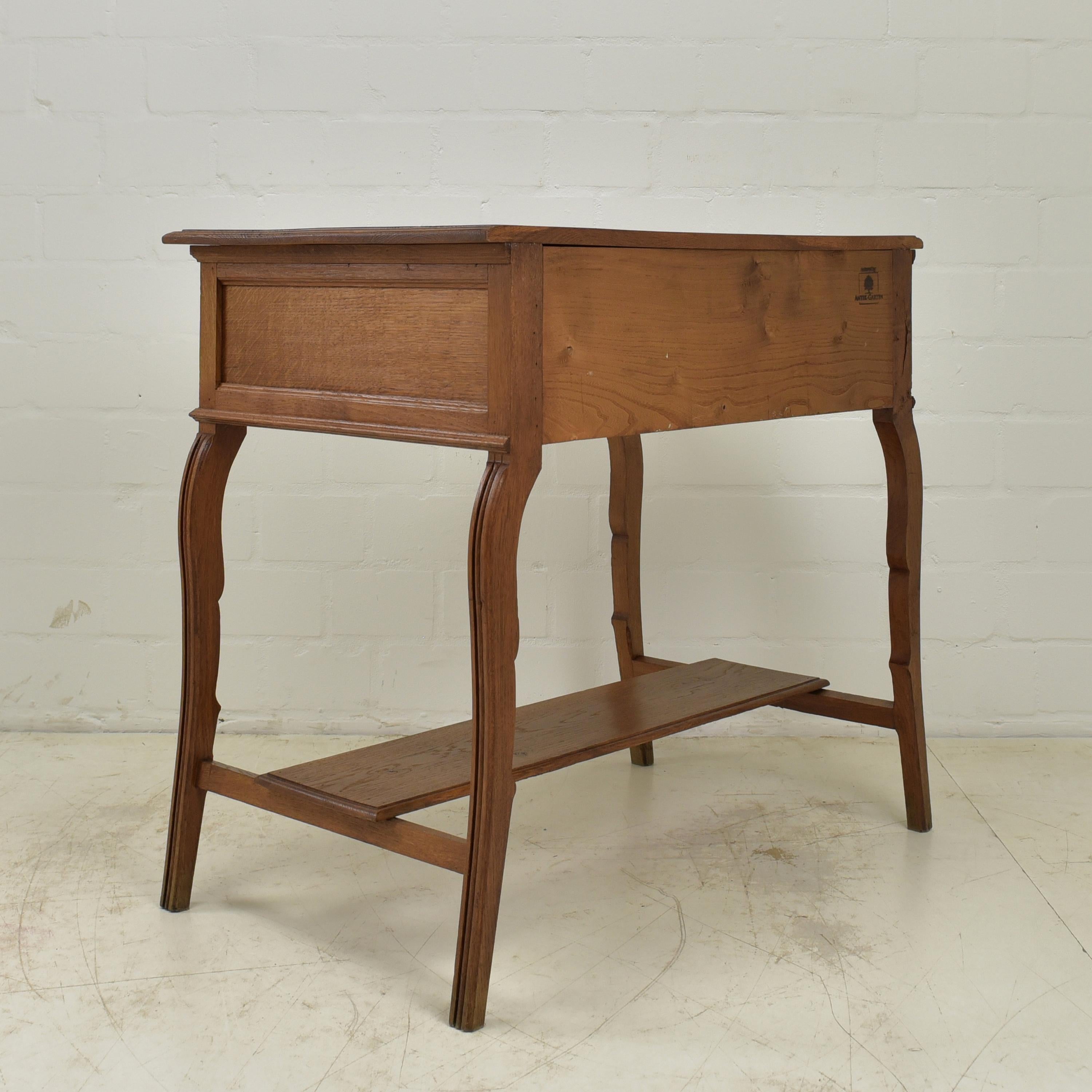 Small Console Table / Side Cabinet / Wall Table in Solid Oak, 1920 For Sale 7