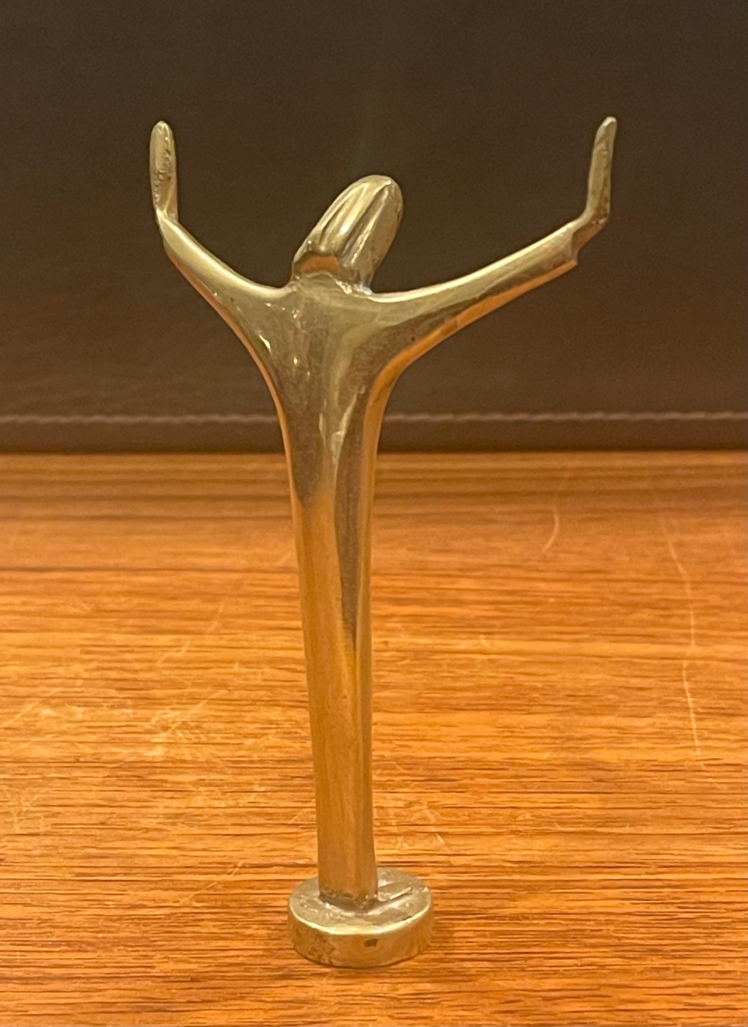 Pair of Small Contemporary Brass Statues of Jesus Christ In Good Condition In San Diego, CA