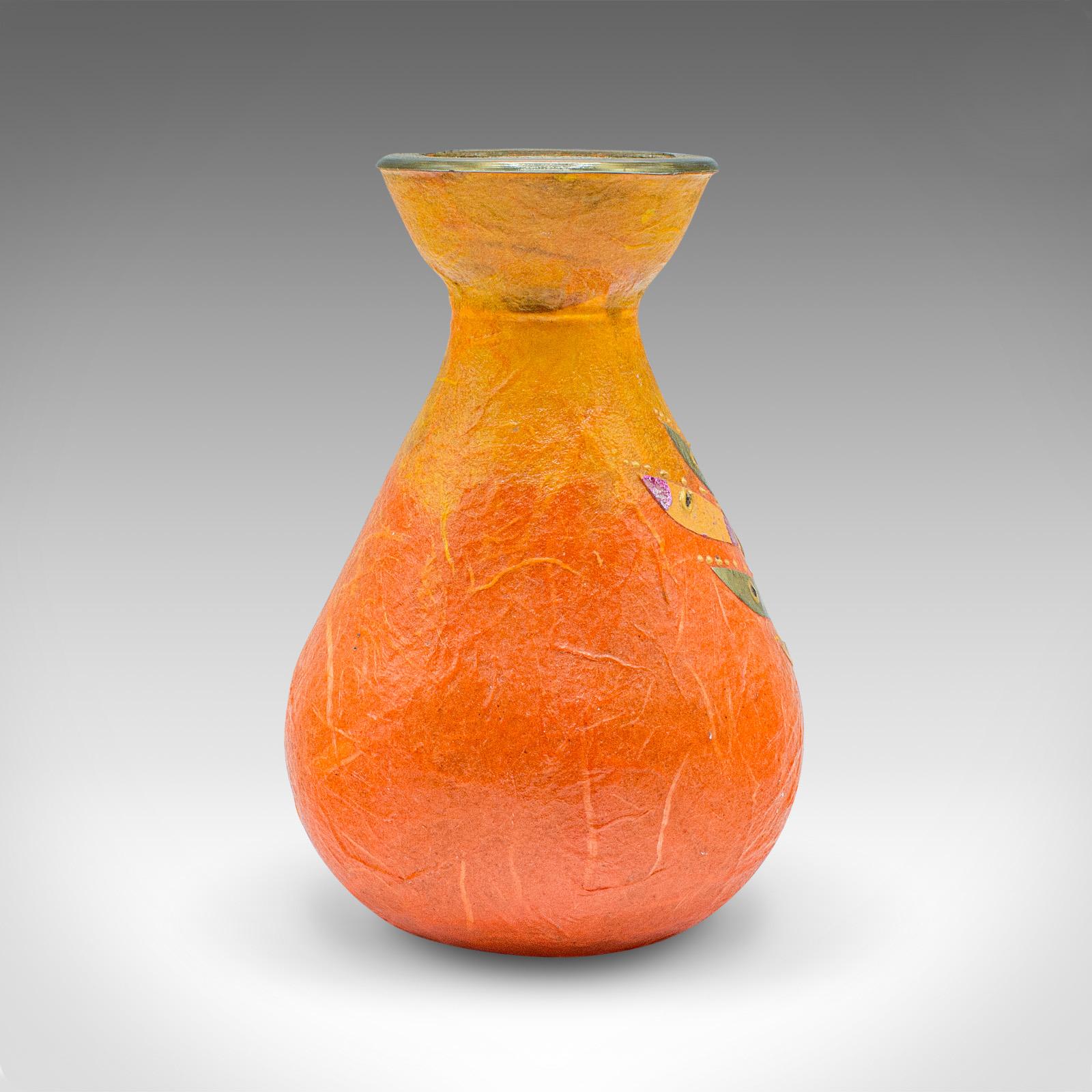 Moderno Piccolo portacandele contemporaneo, inglese, vetro artistico, votivo, vaso di fiori, supporto in vendita