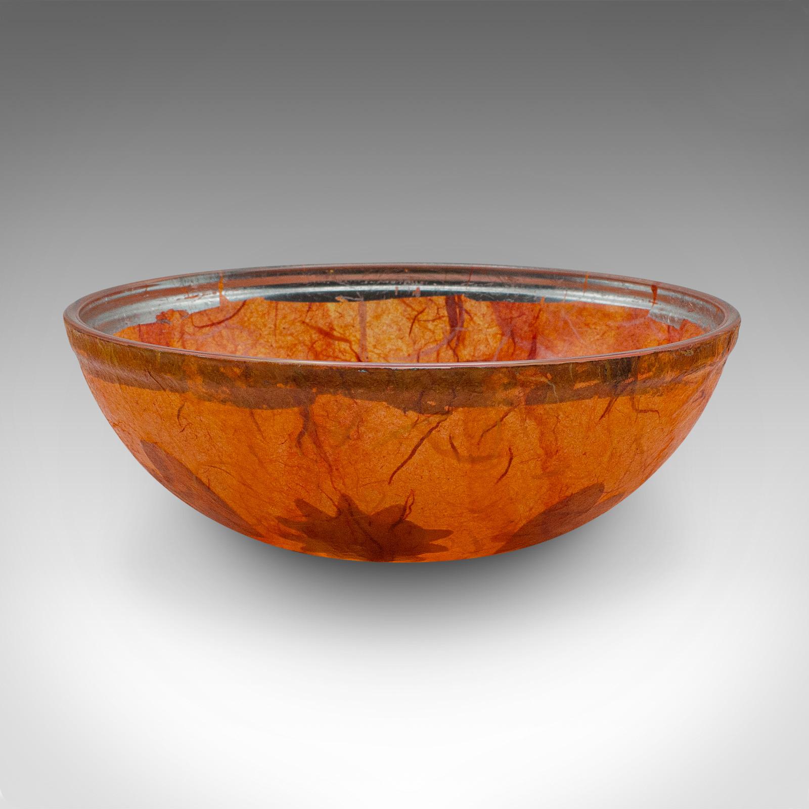 Small Contemporary Pot Pourri Dish, English, Art Glass, Decorative Fruit Bowl For Sale 1
