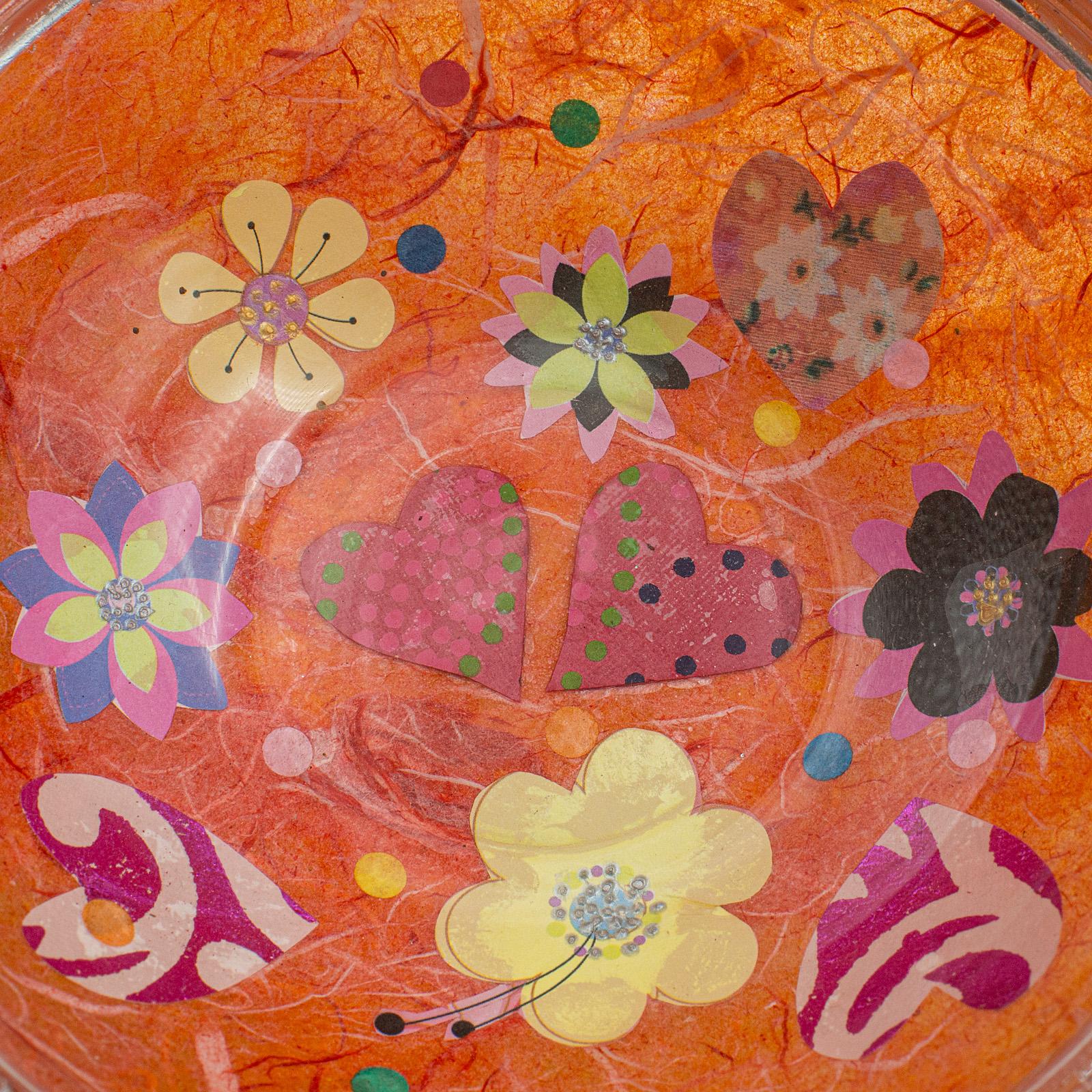 Small Contemporary Pot Pourri Dish, English, Art Glass, Decorative Fruit Bowl For Sale 4