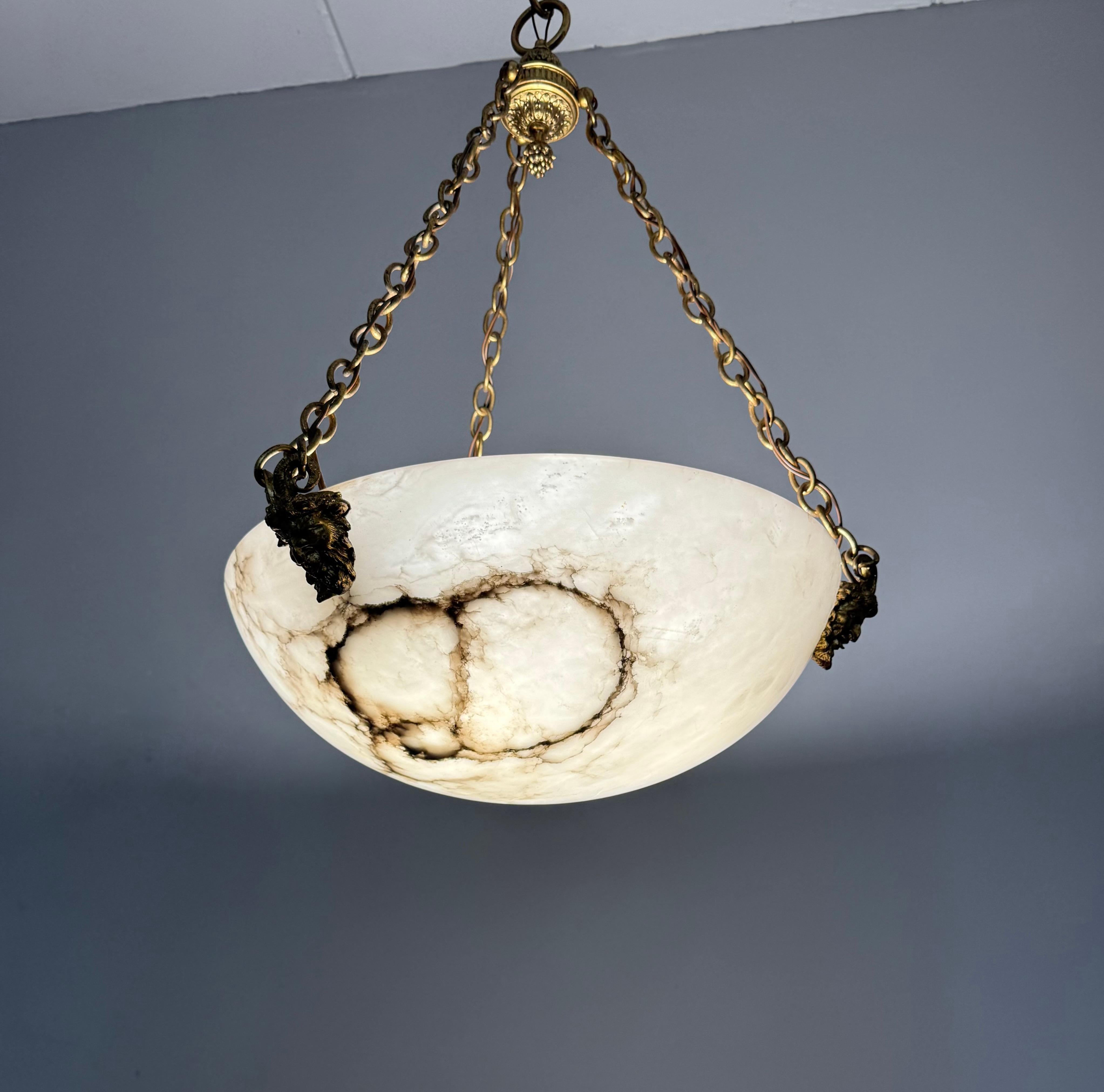 Coolest Ever Antique White & Black Alabaster Pendant Light w. Satyr Sculptures im Angebot 5