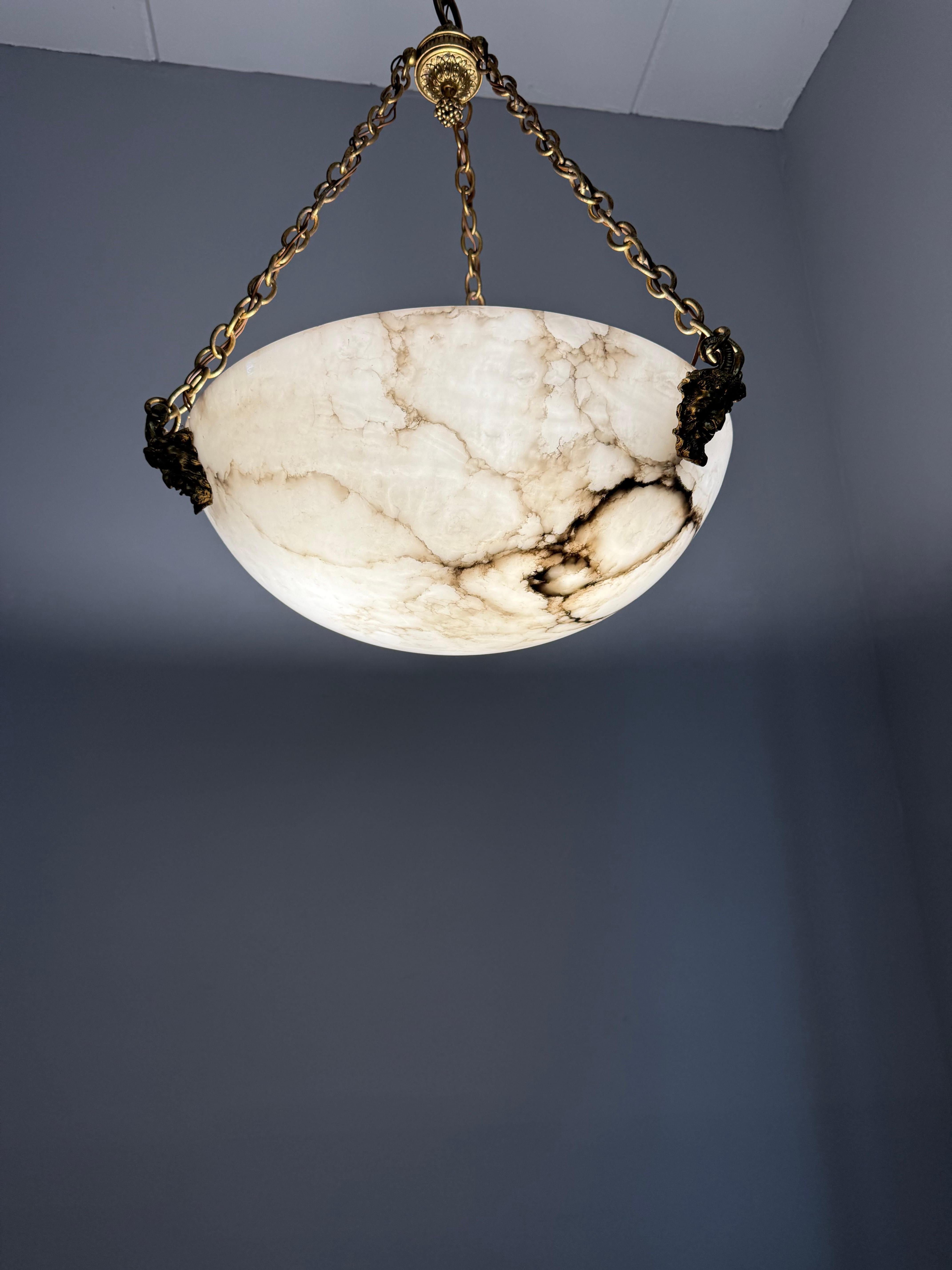 Coolest Ever Antique White & Black Alabaster Pendant Light w. Satyr Sculptures im Angebot 7