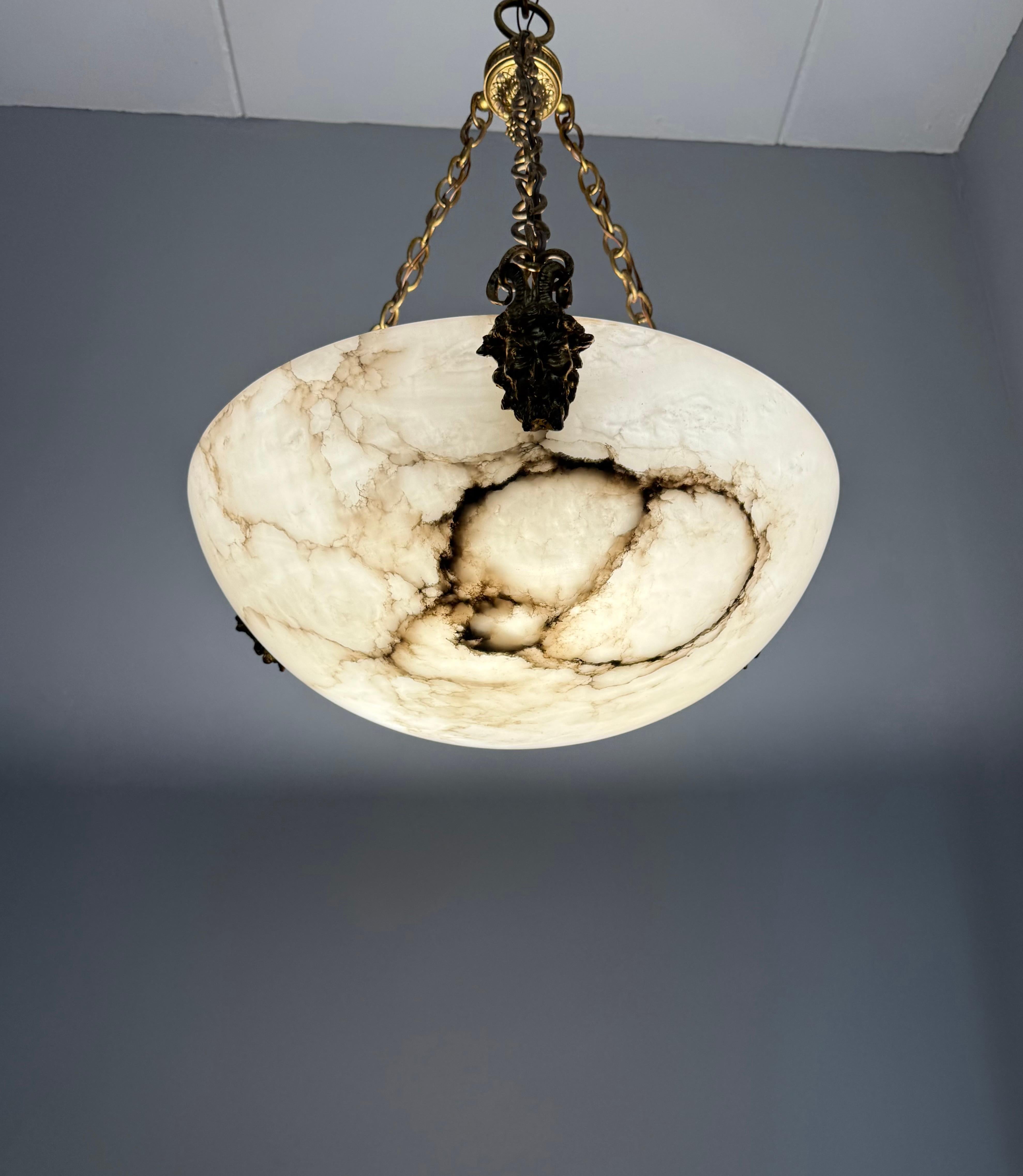 Coolest Ever Antique White & Black Alabaster Pendant Light w. Satyr Sculptures im Angebot 9
