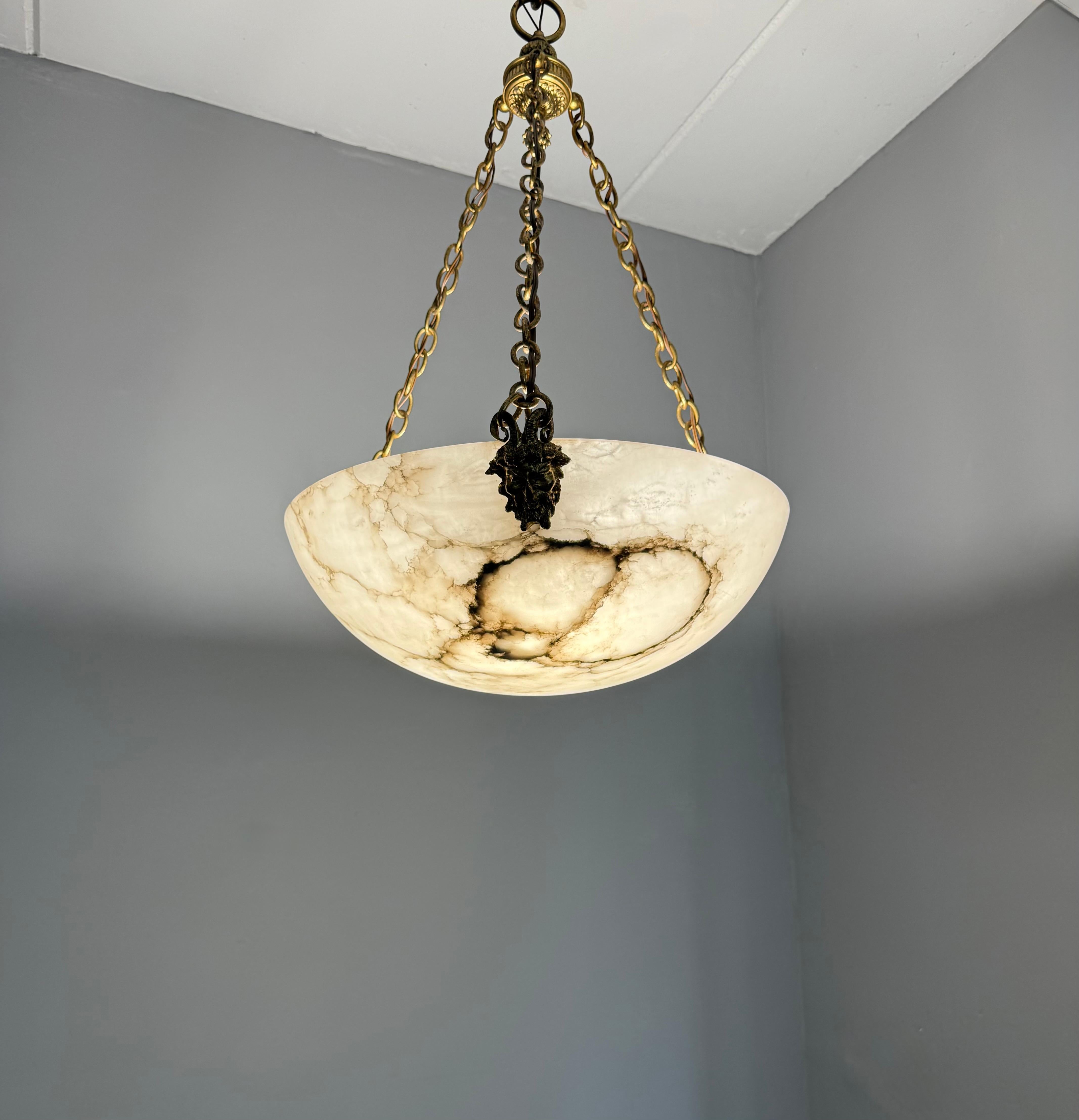 Coolest Ever Antique White & Black Alabaster Pendant Light w. Satyr Sculptures im Angebot 10