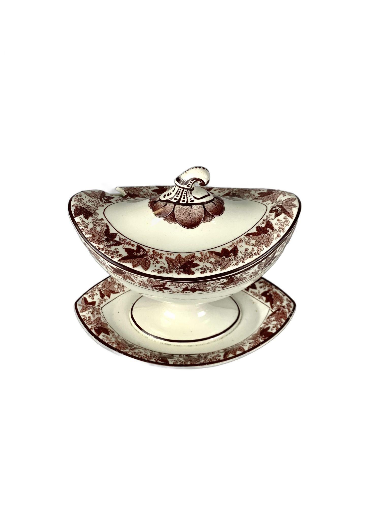 Country Petite soupière en Creamware à décor de raisins Brown Angleterre Circa 1820 en vente