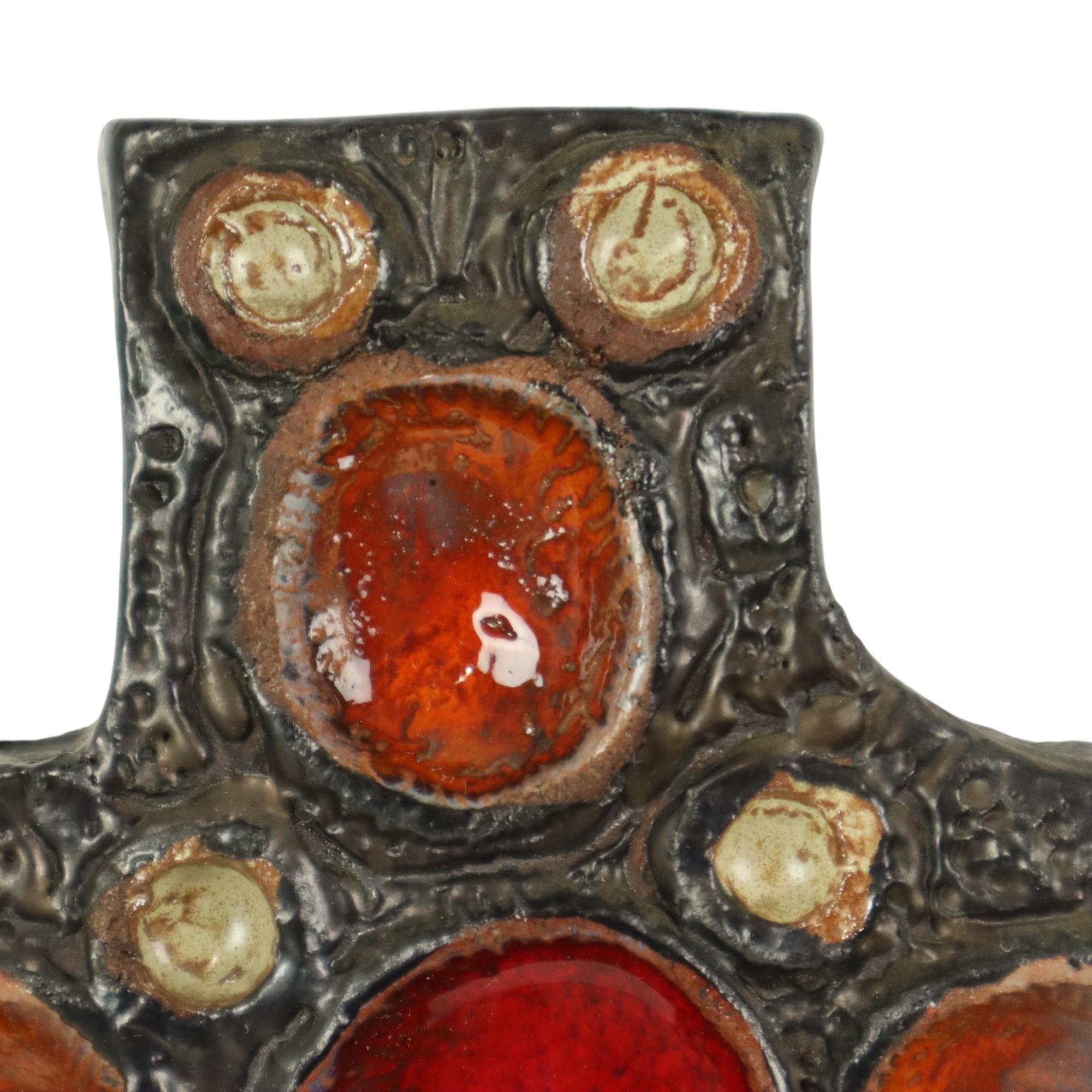 Petite Croix Crucifix Poterie Perignem Amphora Style Bon état - En vente à Poperinge, BE