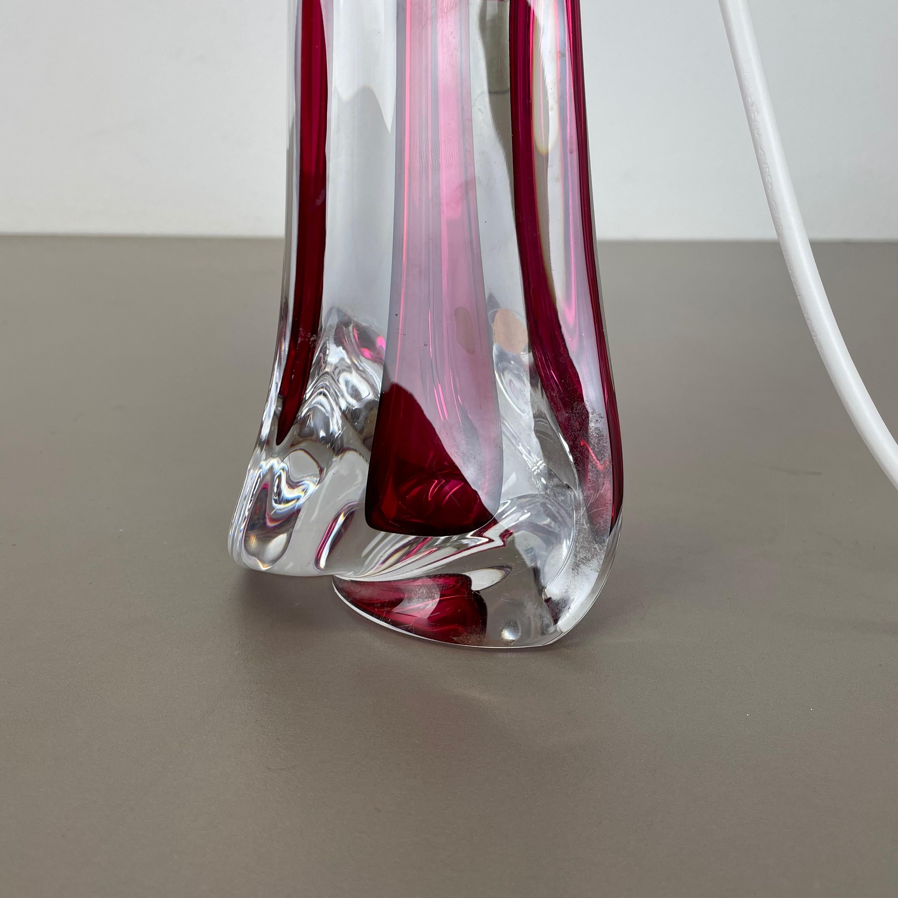Petite lampe de bureau rose en cristal de Murano, Val Saint Lambert, Belgique, années 1960 en vente 1