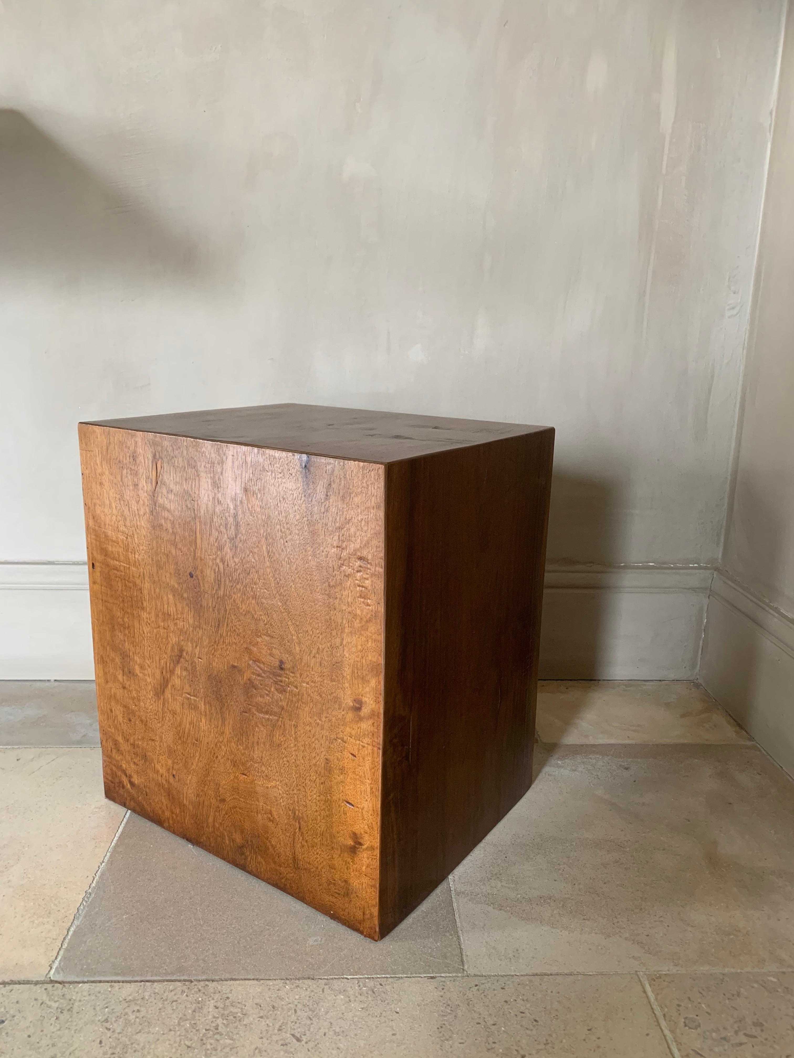 Hand-Crafted Small Cube Sidetable 18th Century Walnut
