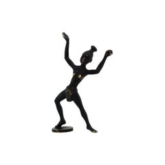 Pequeña figura de mujer africana bailando de Richard Rohac, Viena, hacia los años 50
