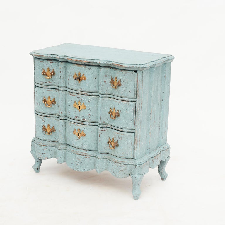 Small Danish 18th Century Baroque Chest Of Drawers In Decorative