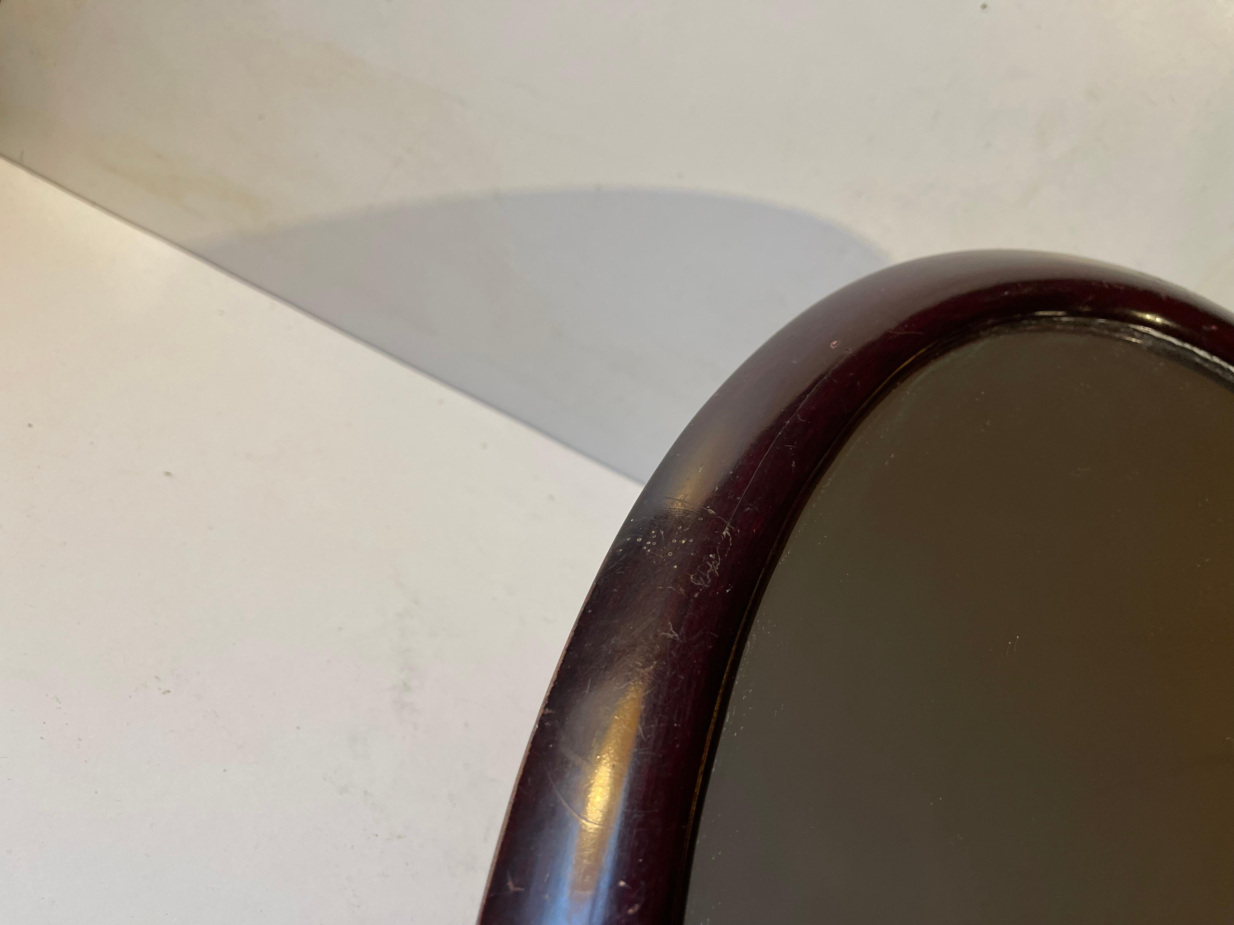 Small Danish Antique Oval Wall Mirror in Stained Oak, 1920s In Fair Condition For Sale In Esbjerg, DK