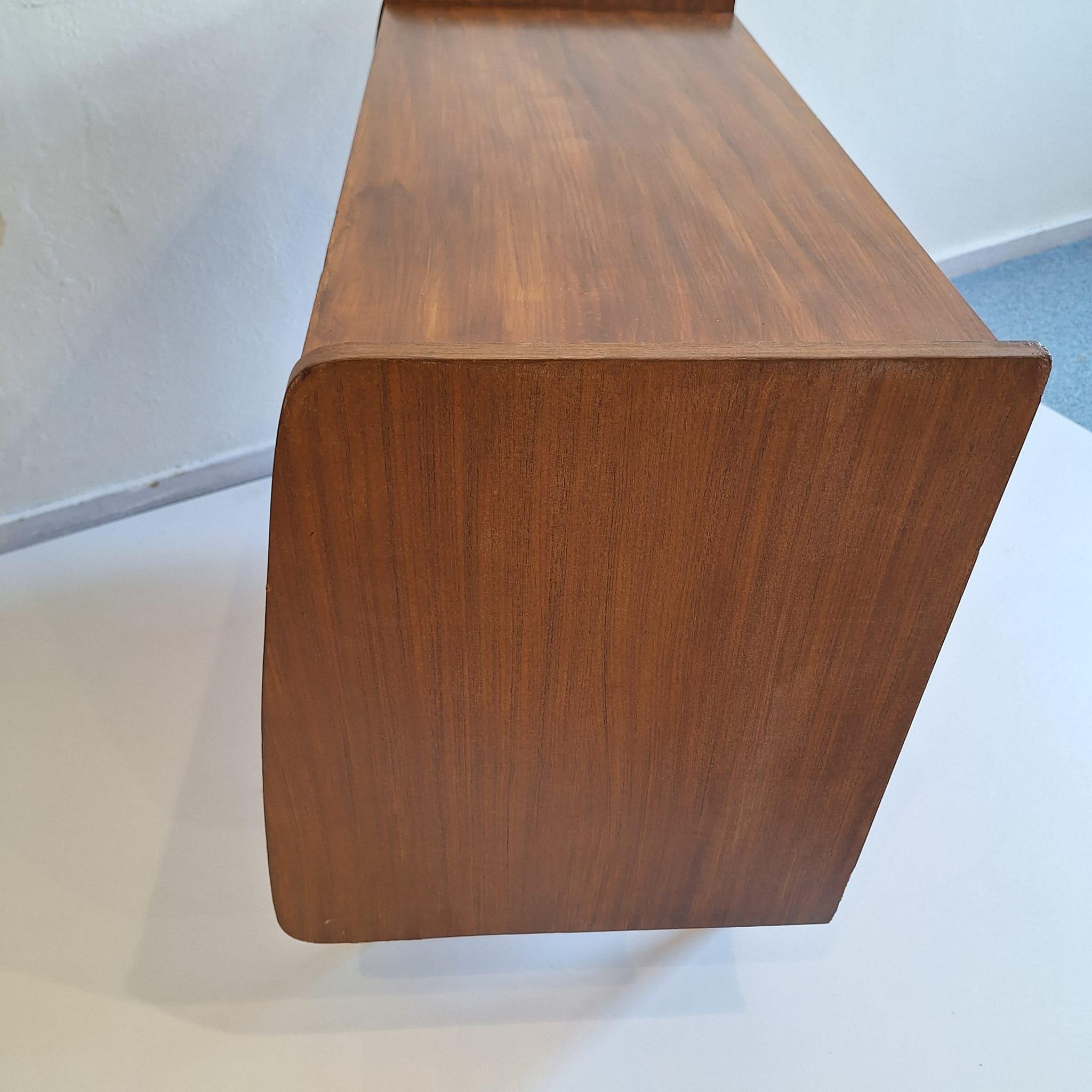 Small Danish bar cabinet in teak For Sale 7