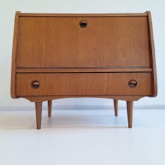 Small Danish bar cabinet in teak