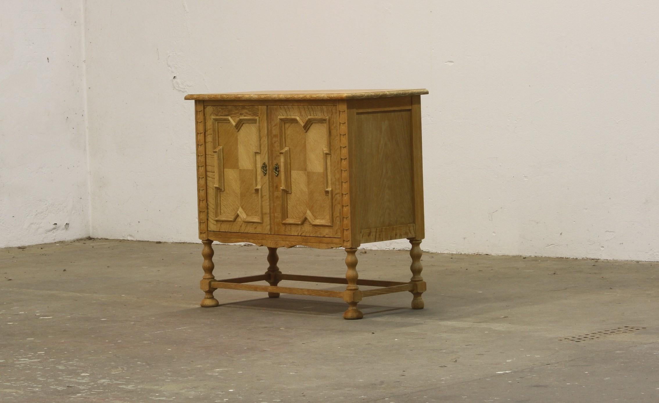 Small Danish Brutalist 1960s Cabinet, Style of Henning Kjærnulf Design 11