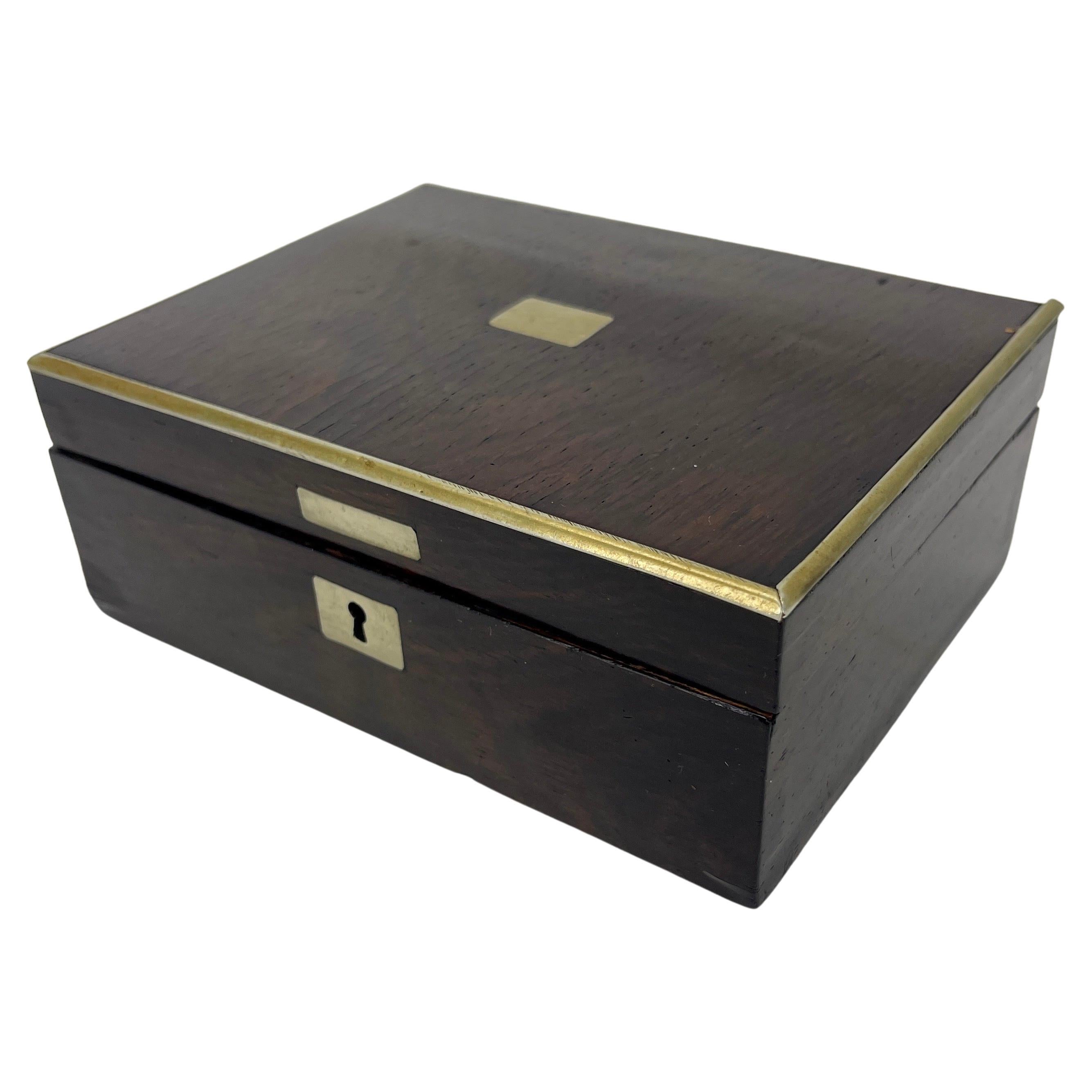 Small Danish Empire Veneered and Brass Trinket Box, Circa 1825 For Sale 2