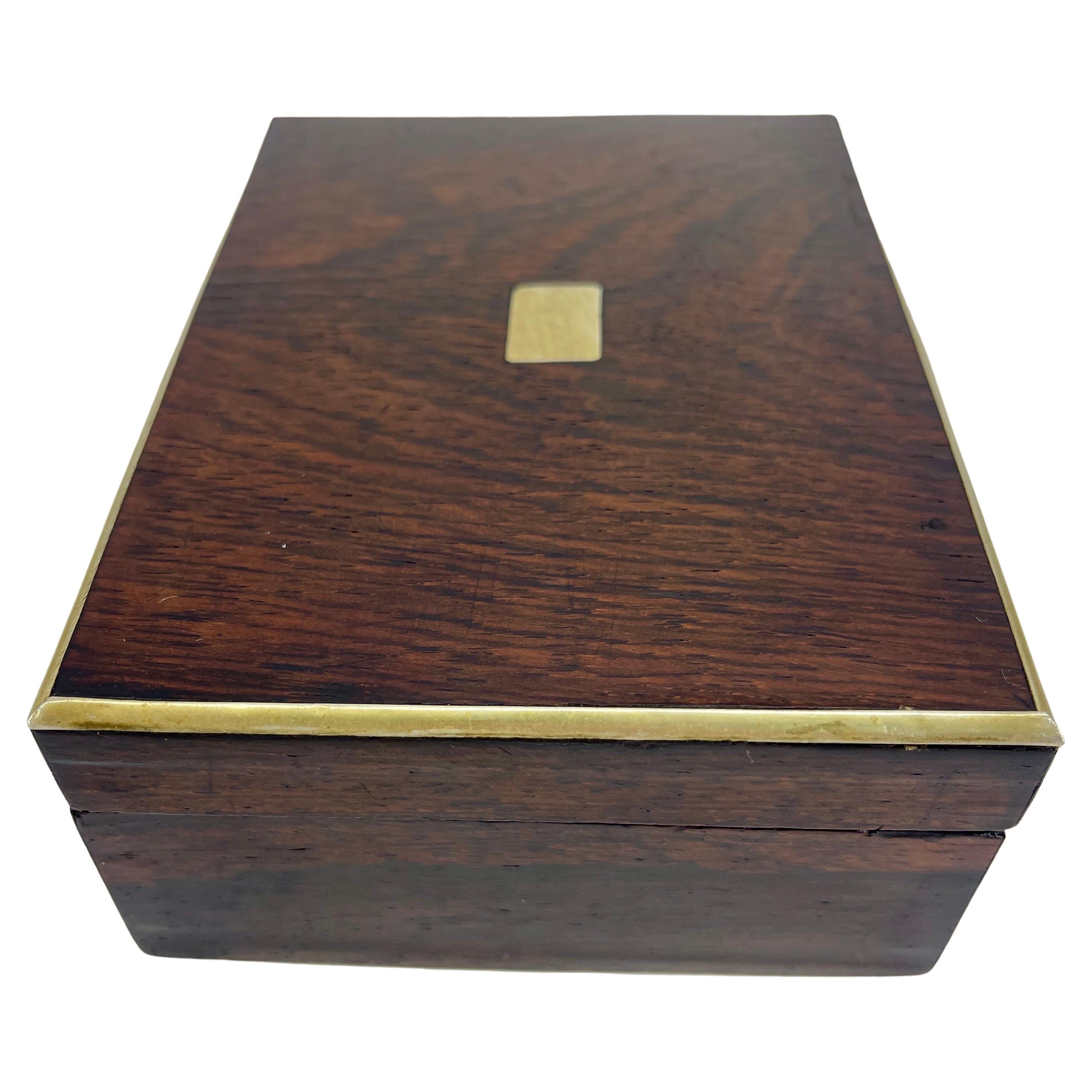 Small Danish Empire Veneered and Brass Trinket Box, Circa 1825 For Sale 3