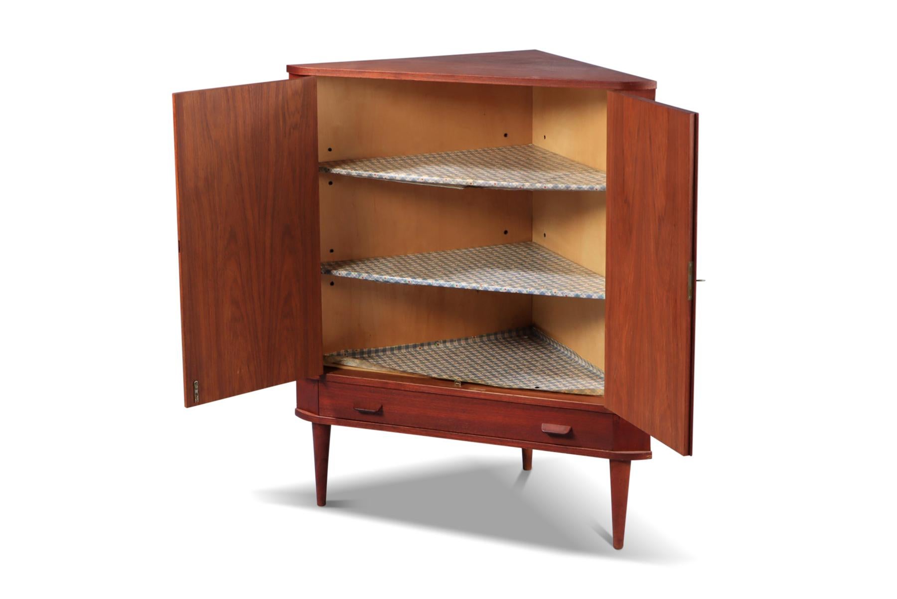 Mid-Century Modern Small Danish Modern Corner Unit in Teak For Sale