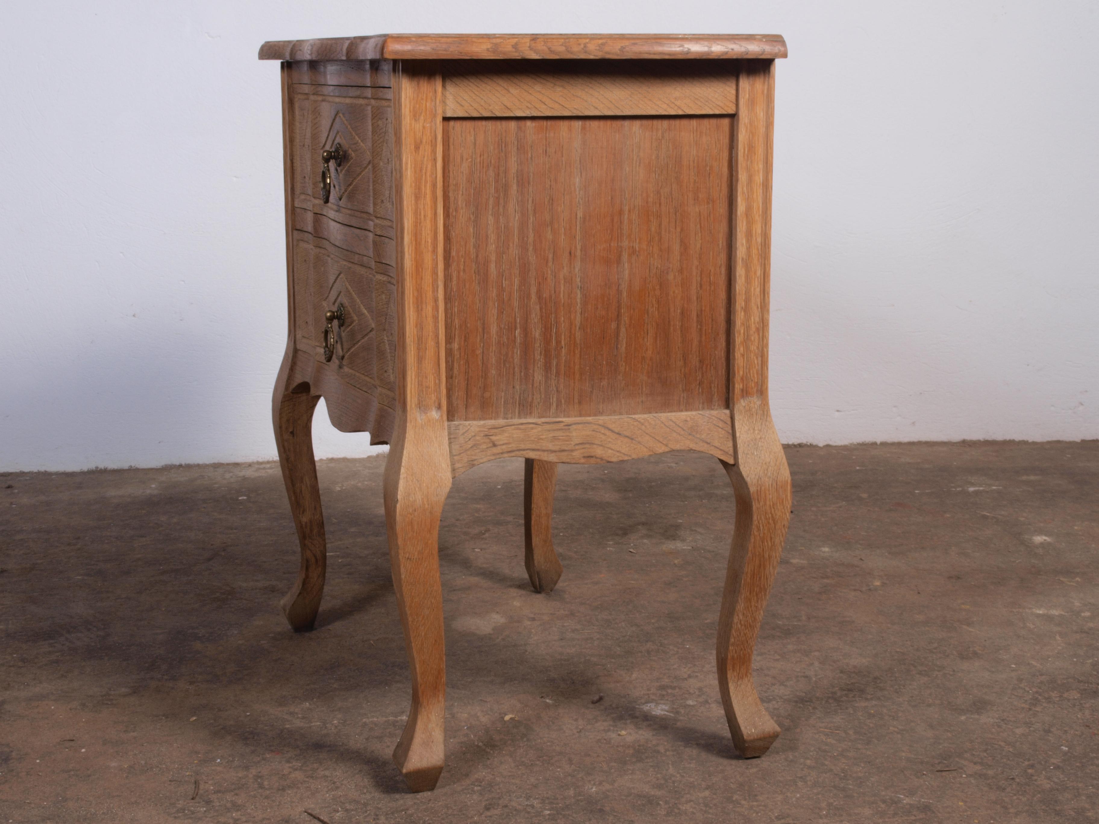 Small Danish Oak Cabinet 1960s Mid-century For Sale 1