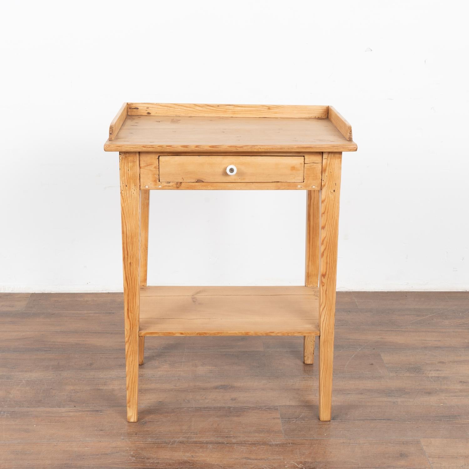 Small Danish Pine Side Table With Drawer, circa 1900's In Good Condition For Sale In Round Top, TX