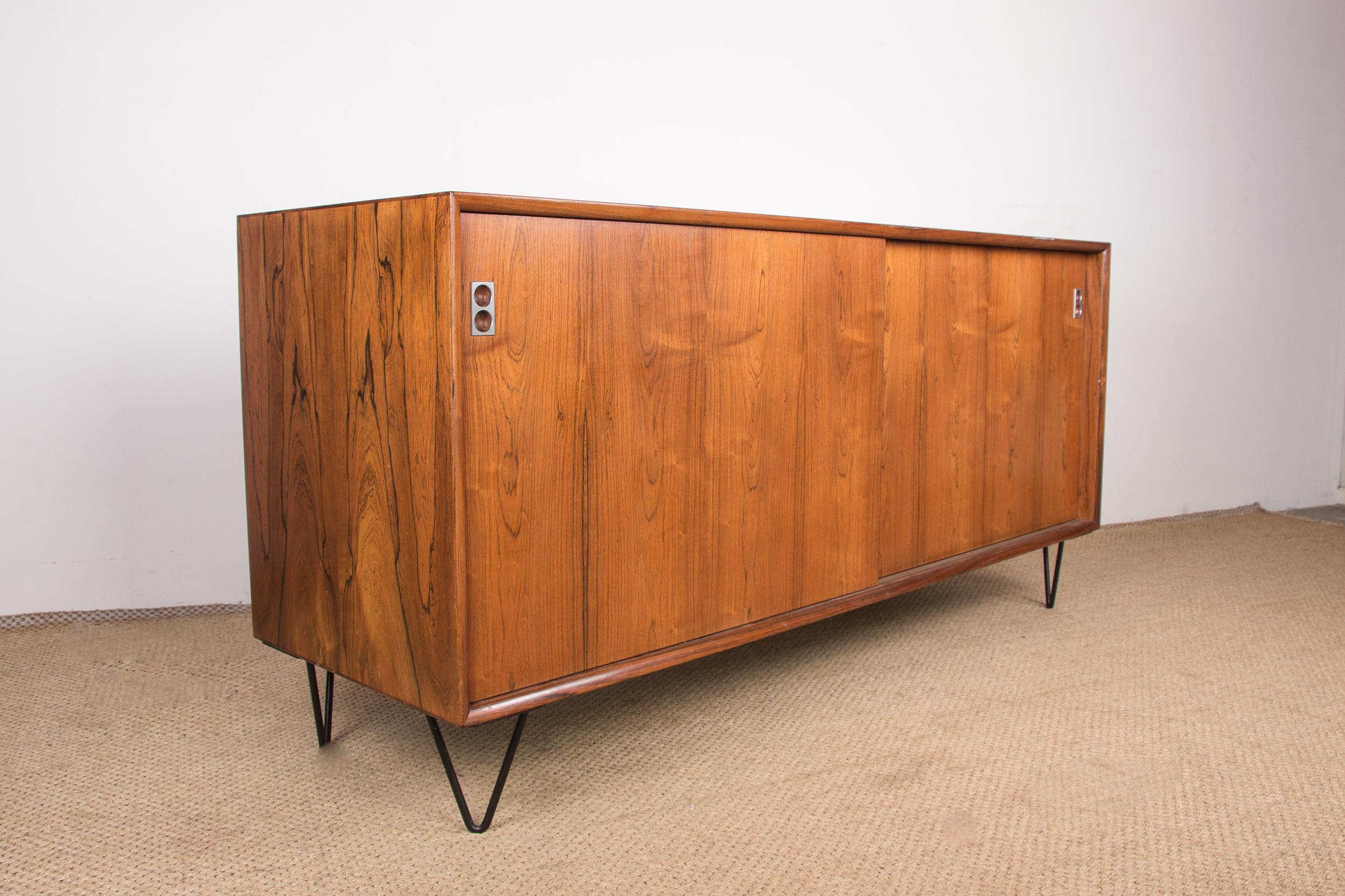 Small Danish Rosewood Sideboard by Arne Vodder for Sibast Furnitures 1960. 5
