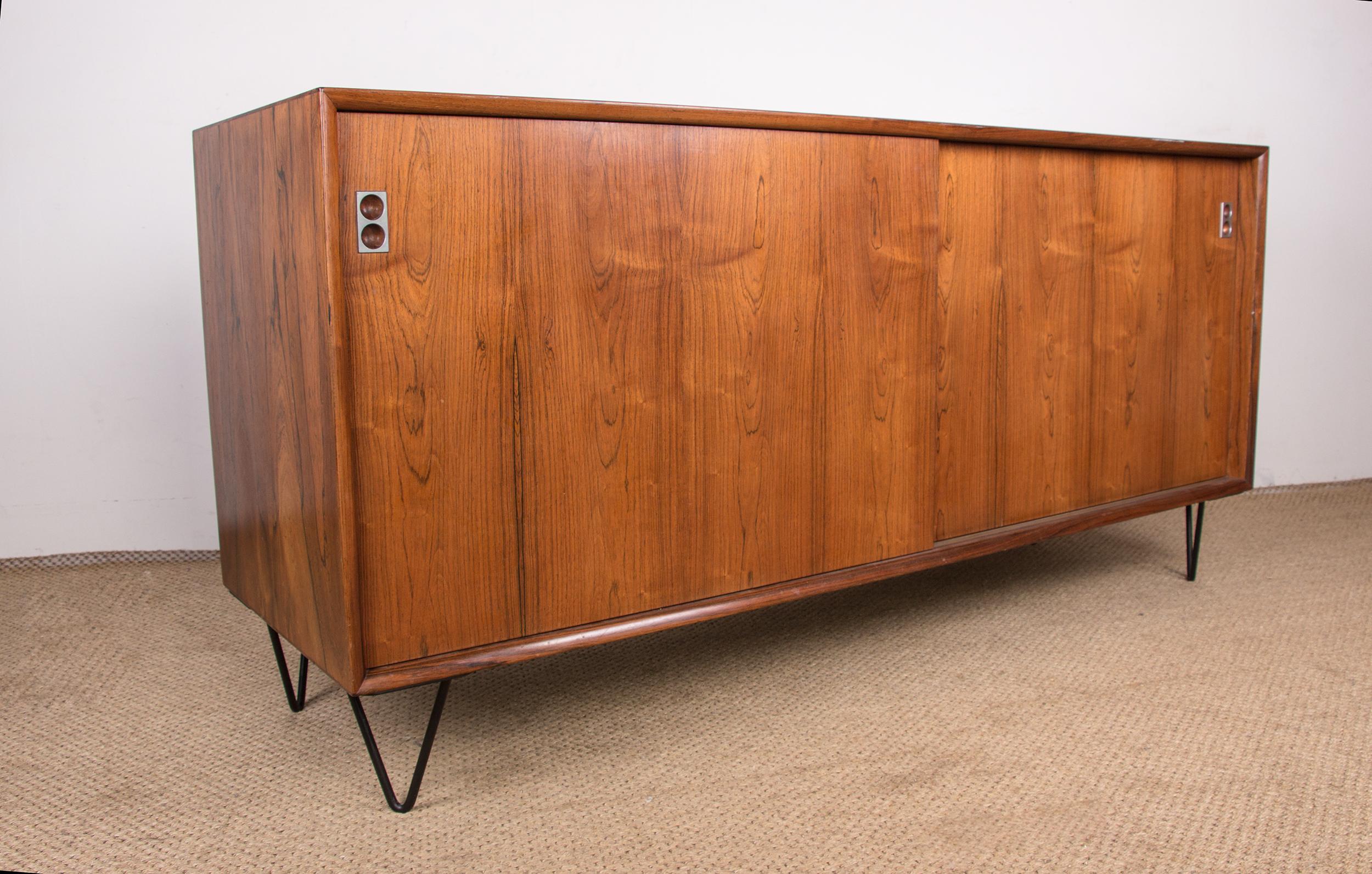 Small Danish Rosewood Sideboard by Arne Vodder for Sibast Furnitures 1960. 6