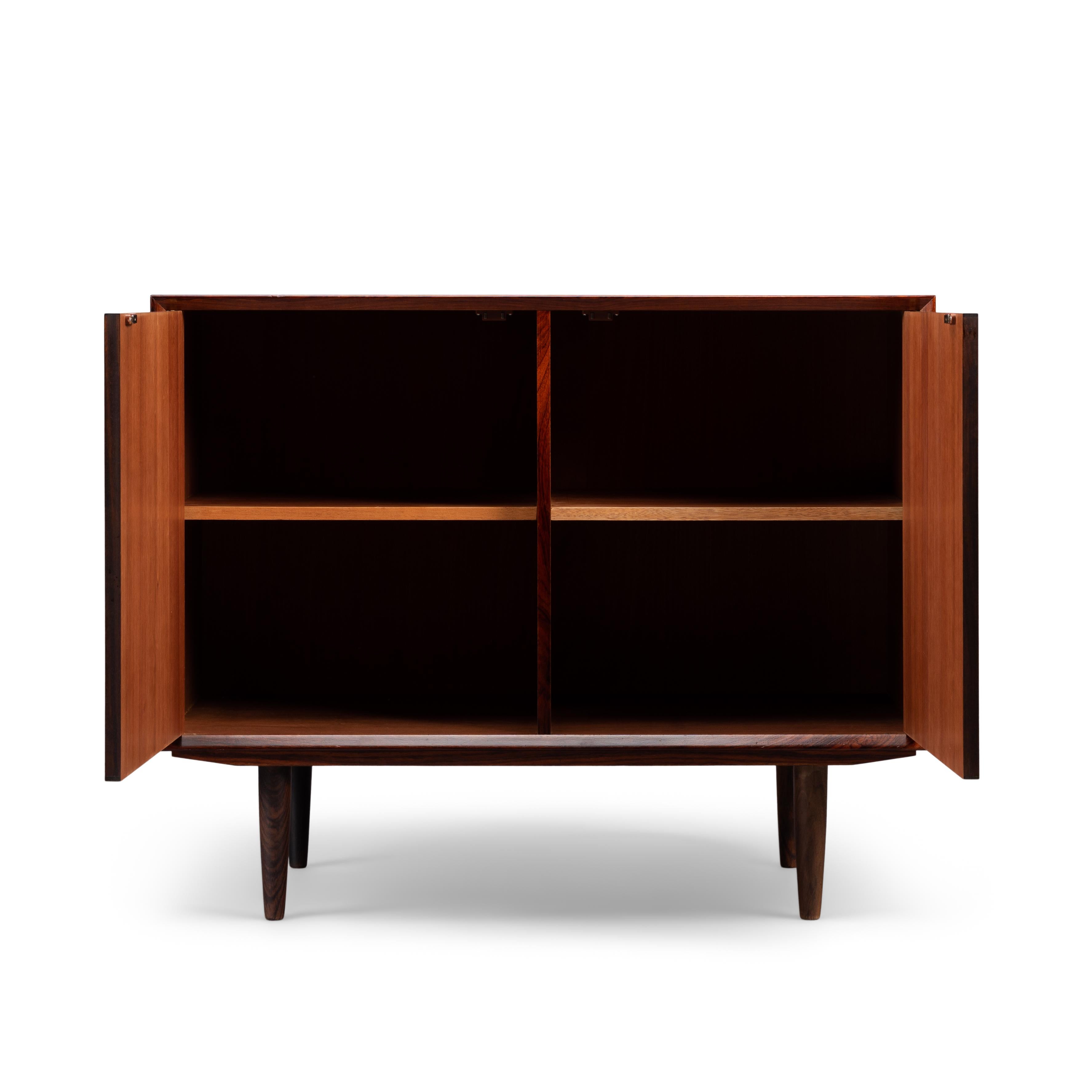 Small Danish Rosewood Sideboard by E. Brouer for Brouer Møbelfabrik, 1960s In Good Condition In Elshout, NL